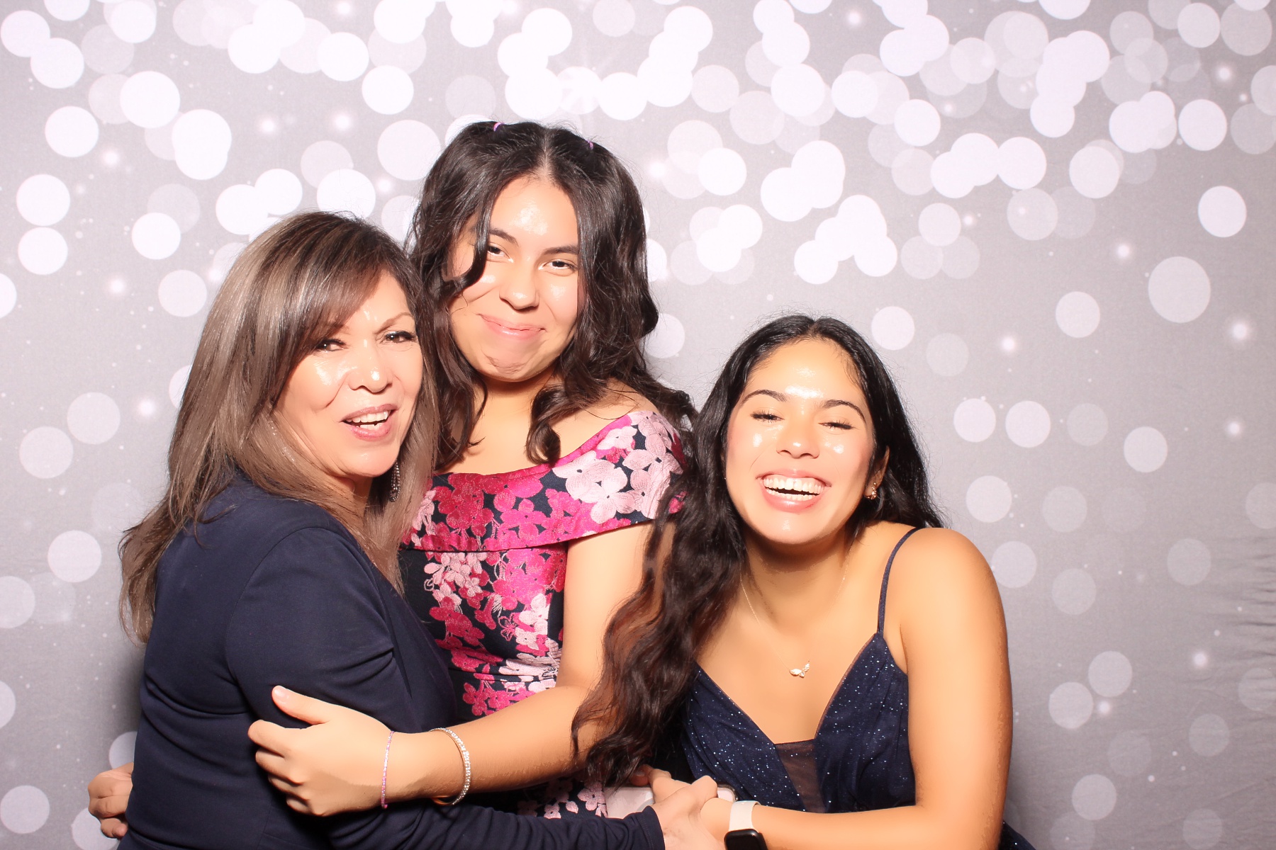 Camila's 15th Birthday | View more photos from the event at gallery.photoboothcincy.com/u/PhotoBoothCincy/Camilas-15th-Birthday