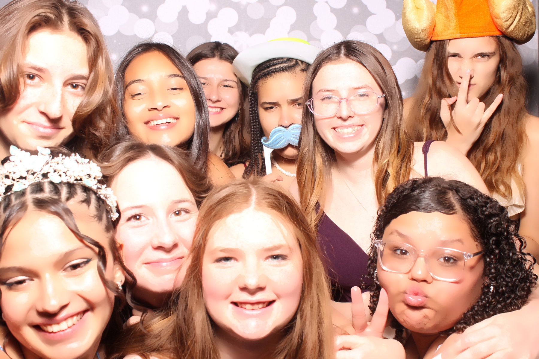 Camila's 15th Birthday | View more photos from the event at gallery.photoboothcincy.com/u/PhotoBoothCincy/Camilas-15th-Birthday