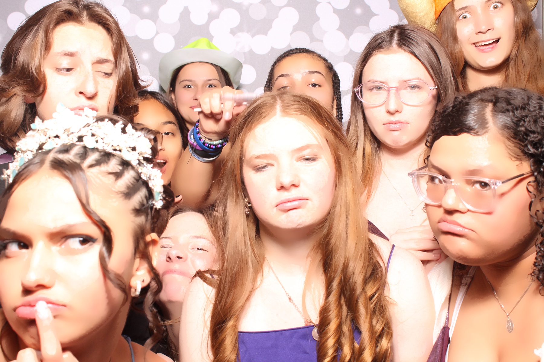 Camila's 15th Birthday | View more photos from the event at gallery.photoboothcincy.com/u/PhotoBoothCincy/Camilas-15th-Birthday