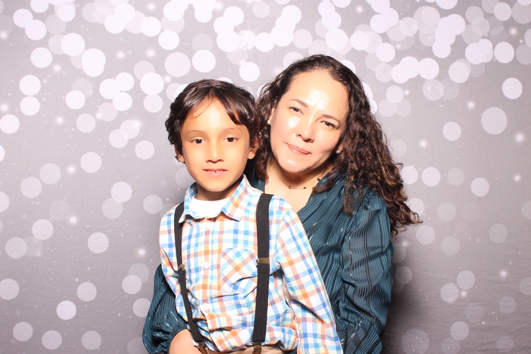 Camila's 15th Birthday | View more photos from the event at gallery.photoboothcincy.com/u/PhotoBoothCincy/Camilas-15th-Birthday