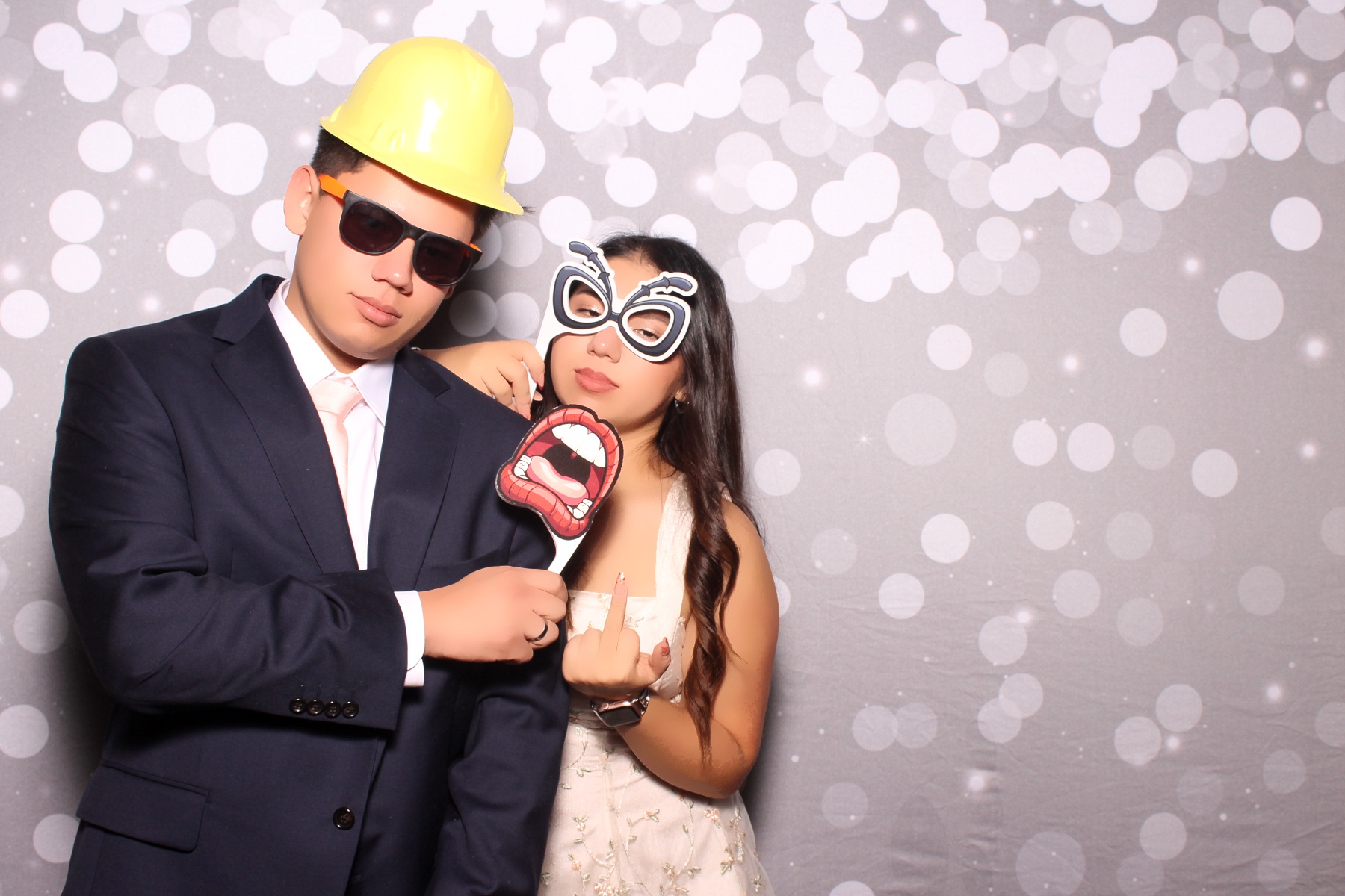 Camila's 15th Birthday | View more photos from the event at gallery.photoboothcincy.com/u/PhotoBoothCincy/Camilas-15th-Birthday