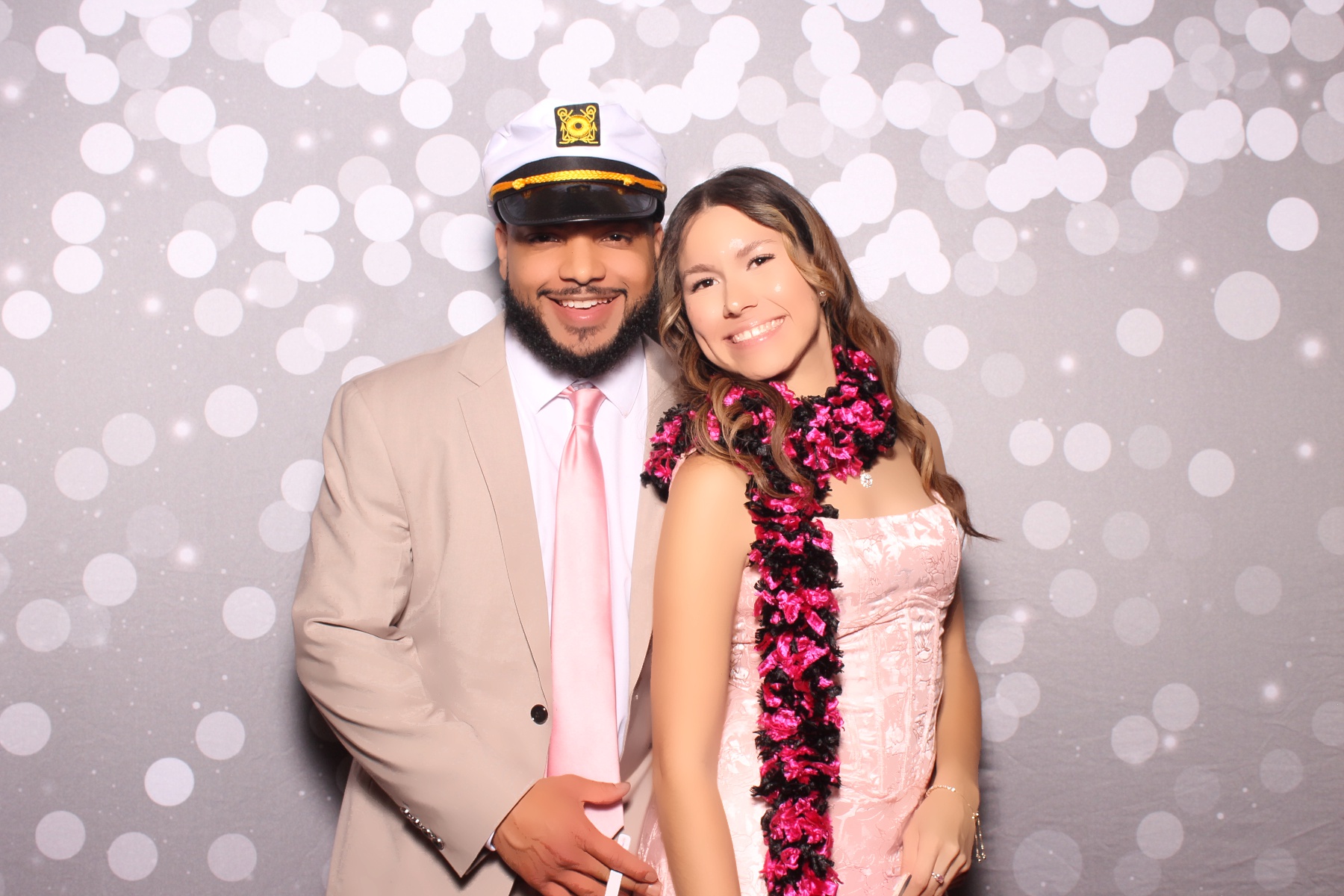 Camila's 15th Birthday | View more photos from the event at gallery.photoboothcincy.com/u/PhotoBoothCincy/Camilas-15th-Birthday