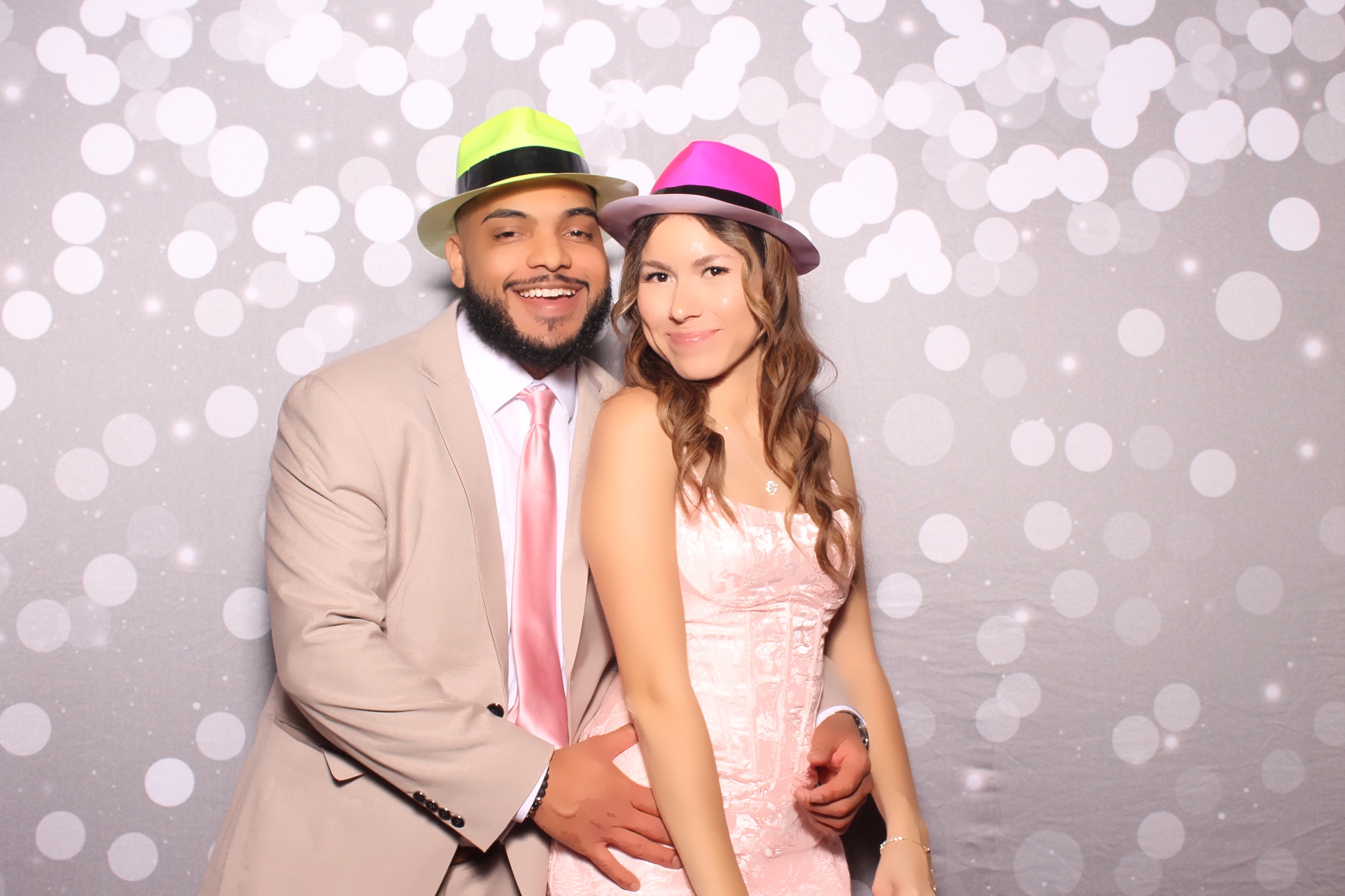 Camila's 15th Birthday | View more photos from the event at gallery.photoboothcincy.com/u/PhotoBoothCincy/Camilas-15th-Birthday
