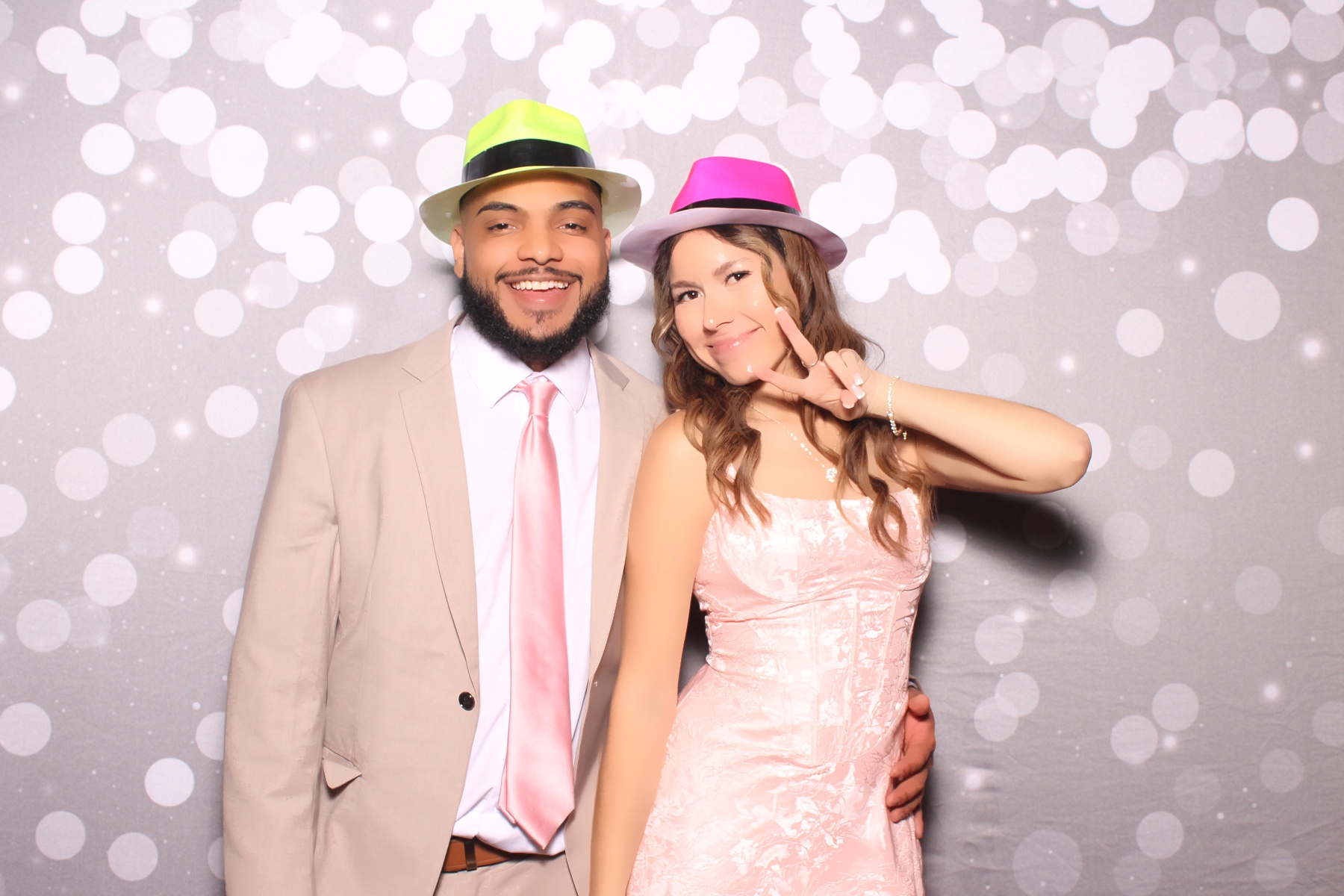 Camila's 15th Birthday | View more photos from the event at gallery.photoboothcincy.com/u/PhotoBoothCincy/Camilas-15th-Birthday