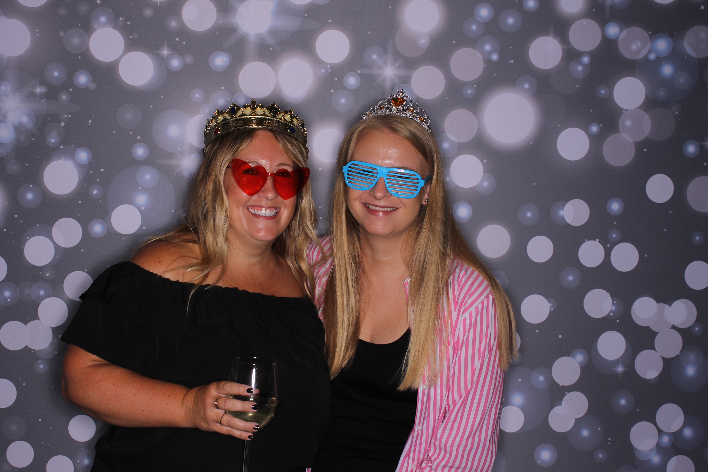 Carries 40th Birthday | View more photos from the event at gallery.photoboothcincy.com/u/PhotoBoothCincy/Carries-40th-Birthday