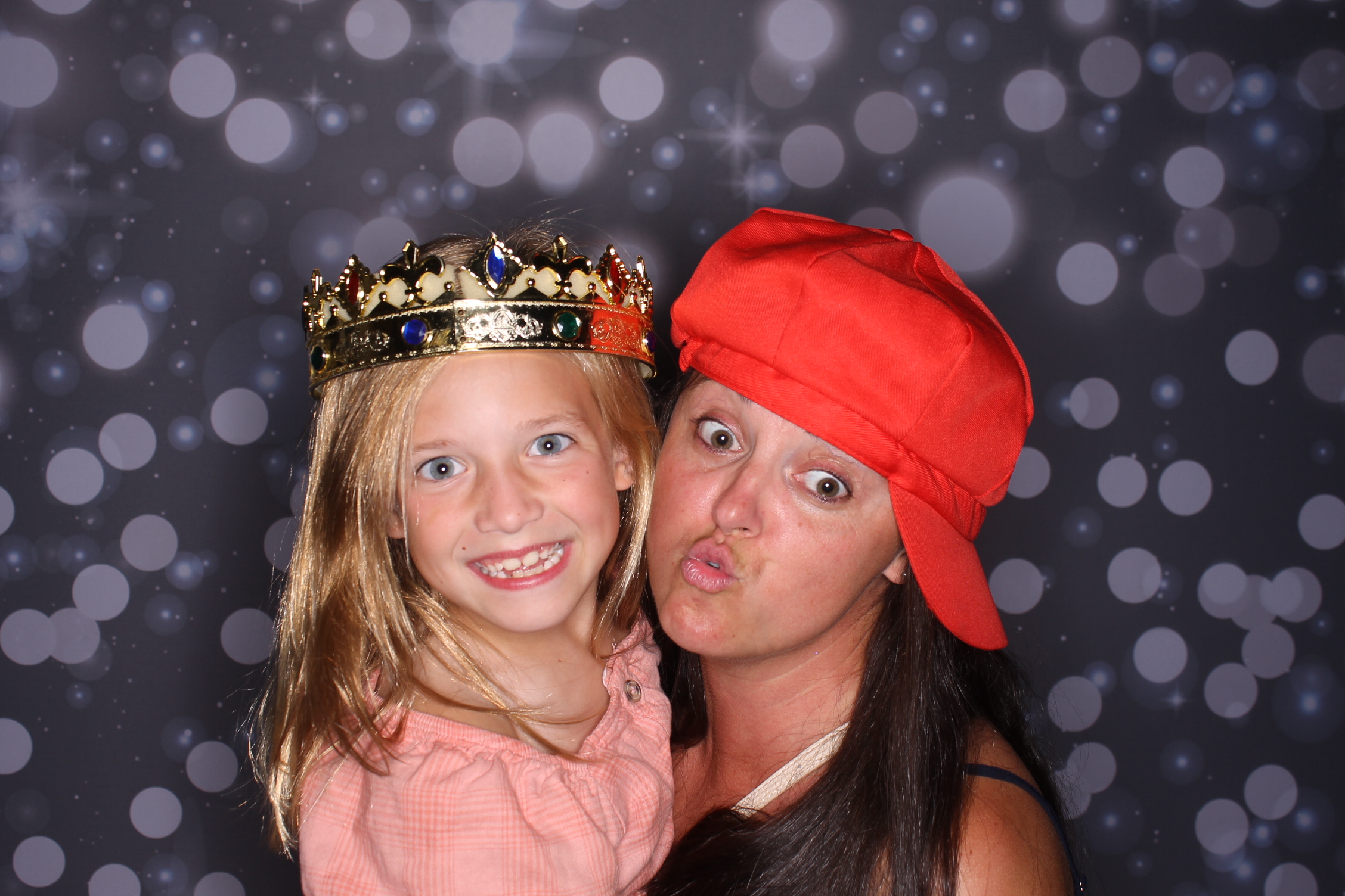 Carries 40th Birthday | View more photos from the event at gallery.photoboothcincy.com/u/PhotoBoothCincy/Carries-40th-Birthday