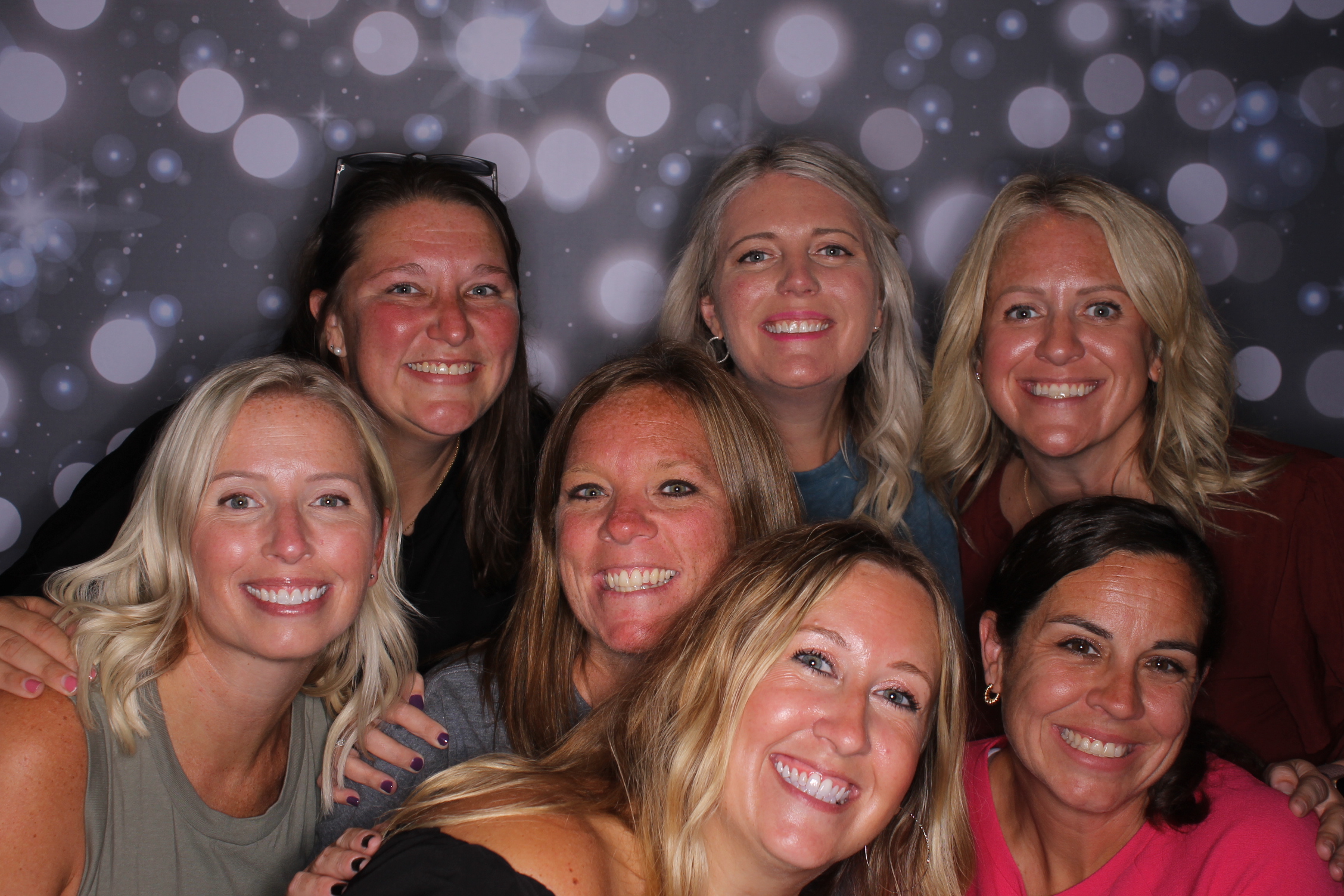 Carries 40th Birthday | View more photos from the event at gallery.photoboothcincy.com/u/PhotoBoothCincy/Carries-40th-Birthday