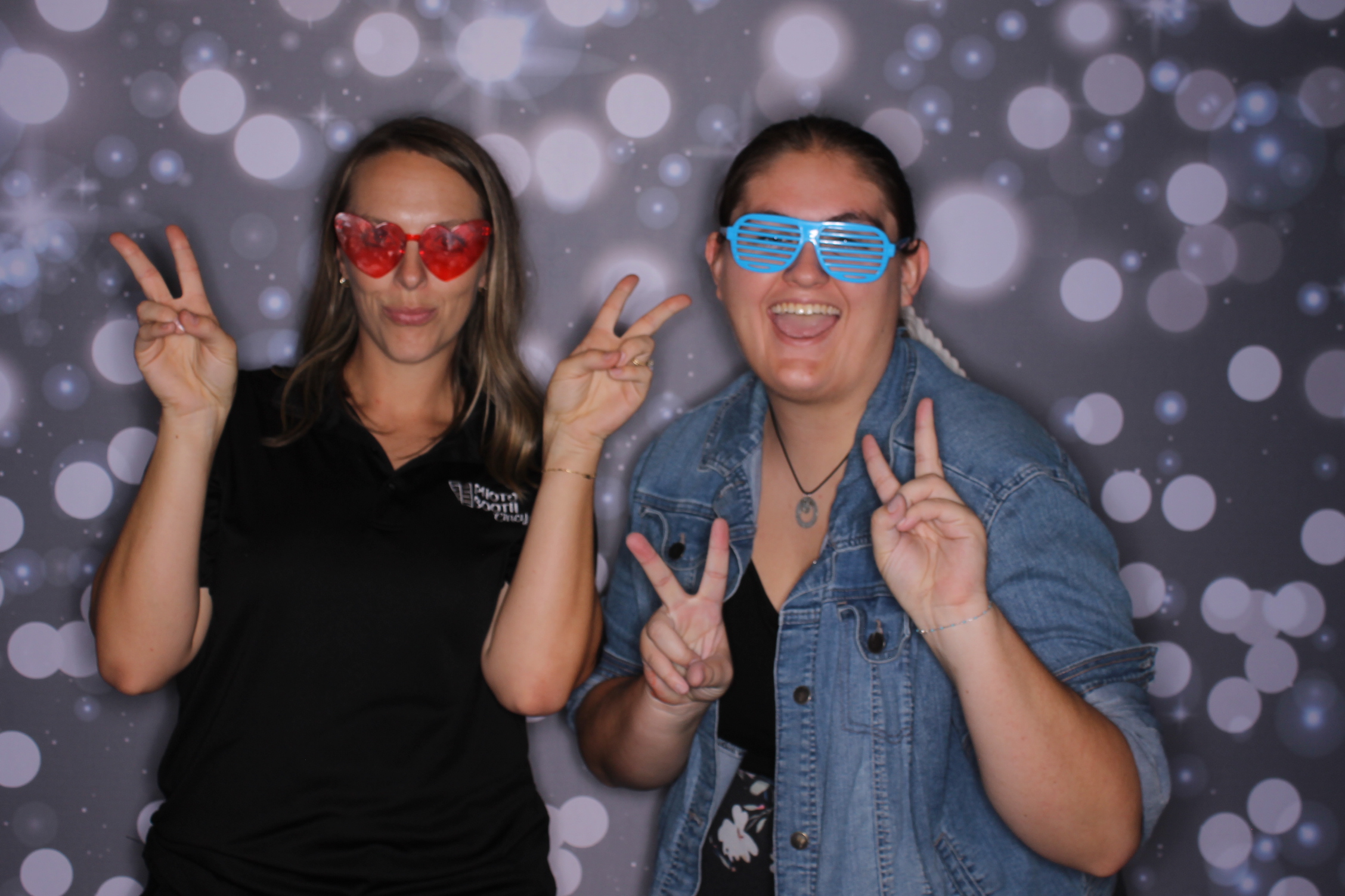 Carries 40th Birthday | View more photos from the event at gallery.photoboothcincy.com/u/PhotoBoothCincy/Carries-40th-Birthday