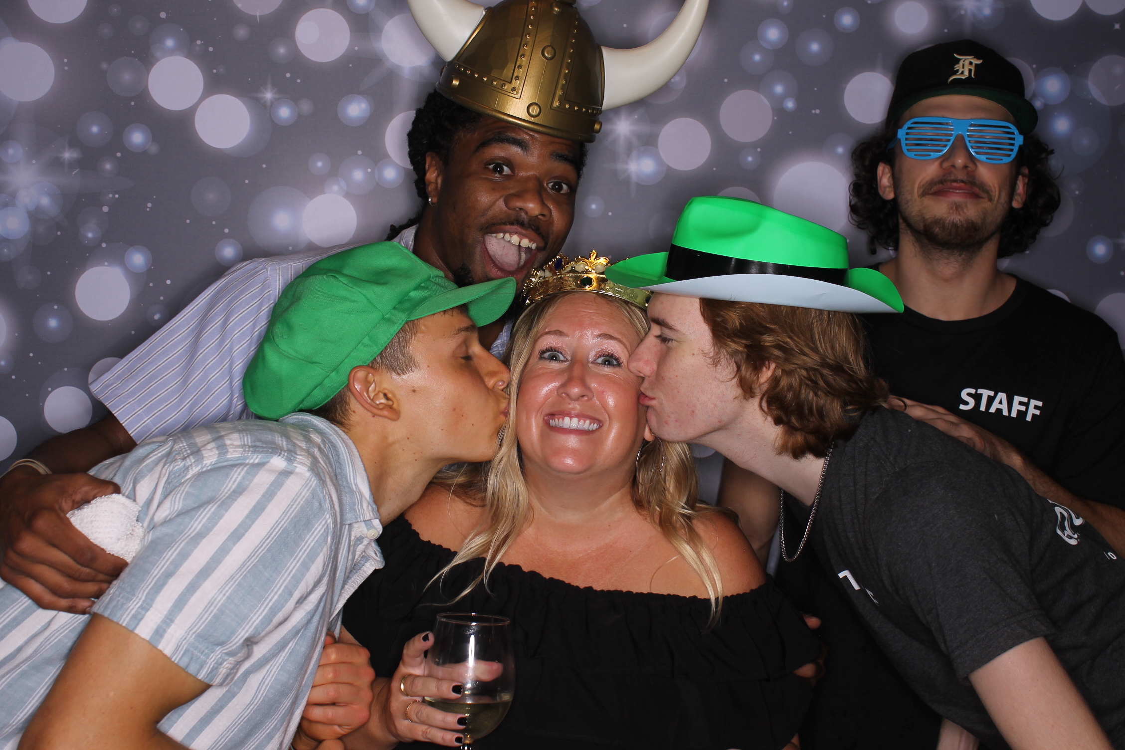 Carries 40th Birthday | View more photos from the event at gallery.photoboothcincy.com/u/PhotoBoothCincy/Carries-40th-Birthday