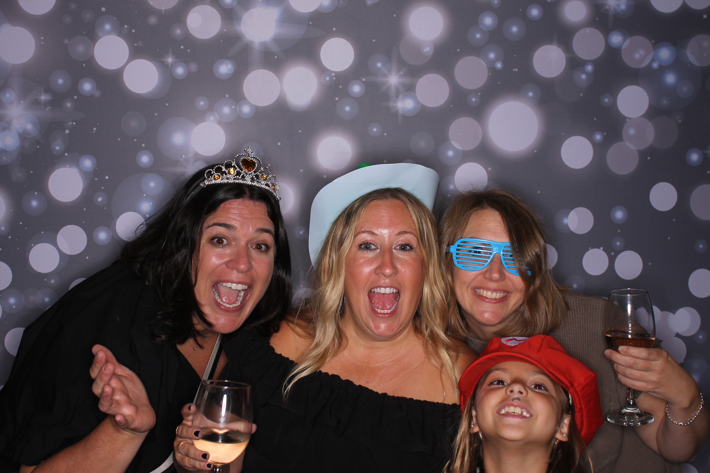 Carries 40th Birthday | View more photos from the event at gallery.photoboothcincy.com/u/PhotoBoothCincy/Carries-40th-Birthday