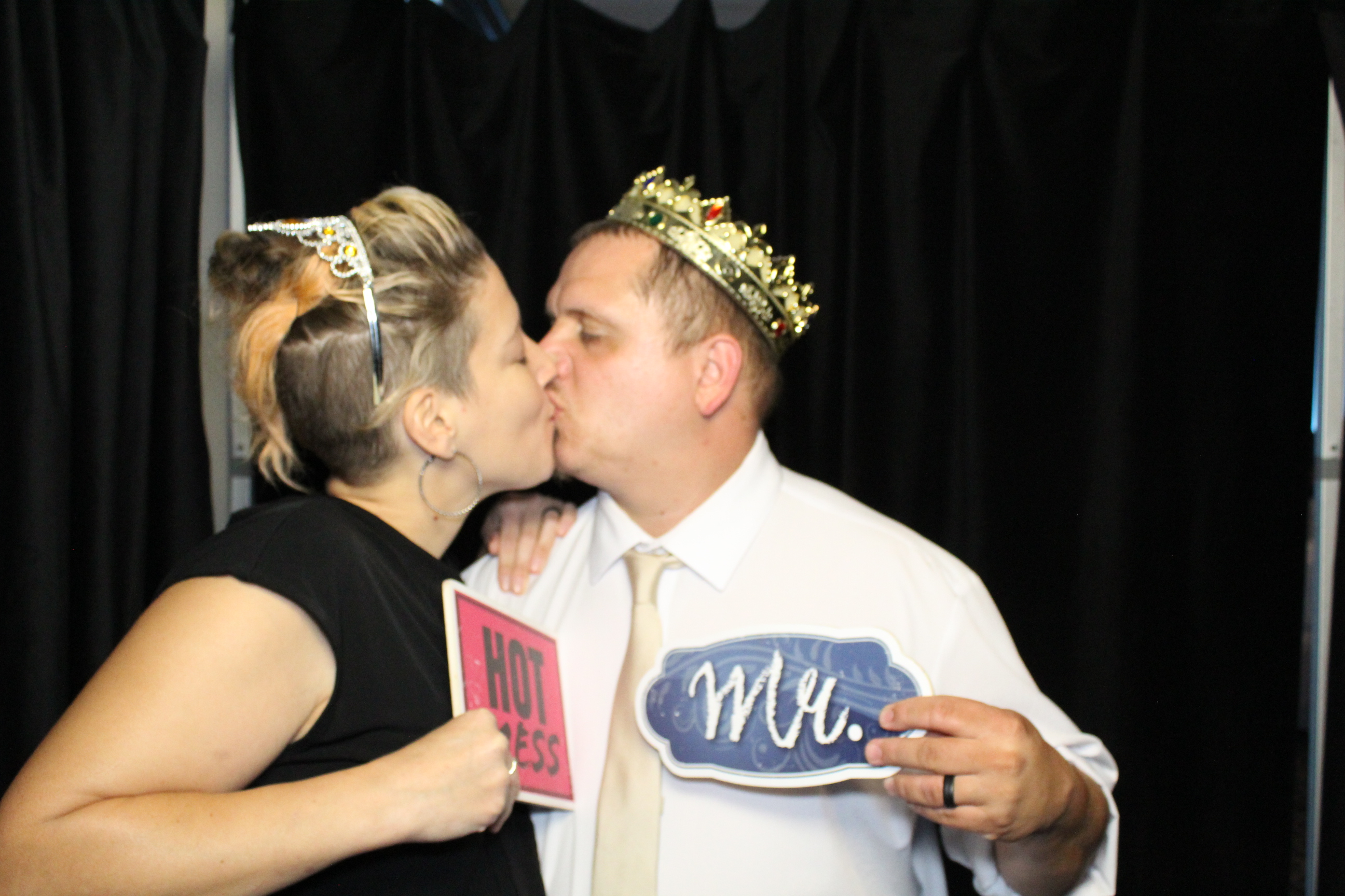 Casey & Patrick | View more photos from the event at gallery.photoboothcincy.com/u/PhotoBoothCincy/Casey-Patrick