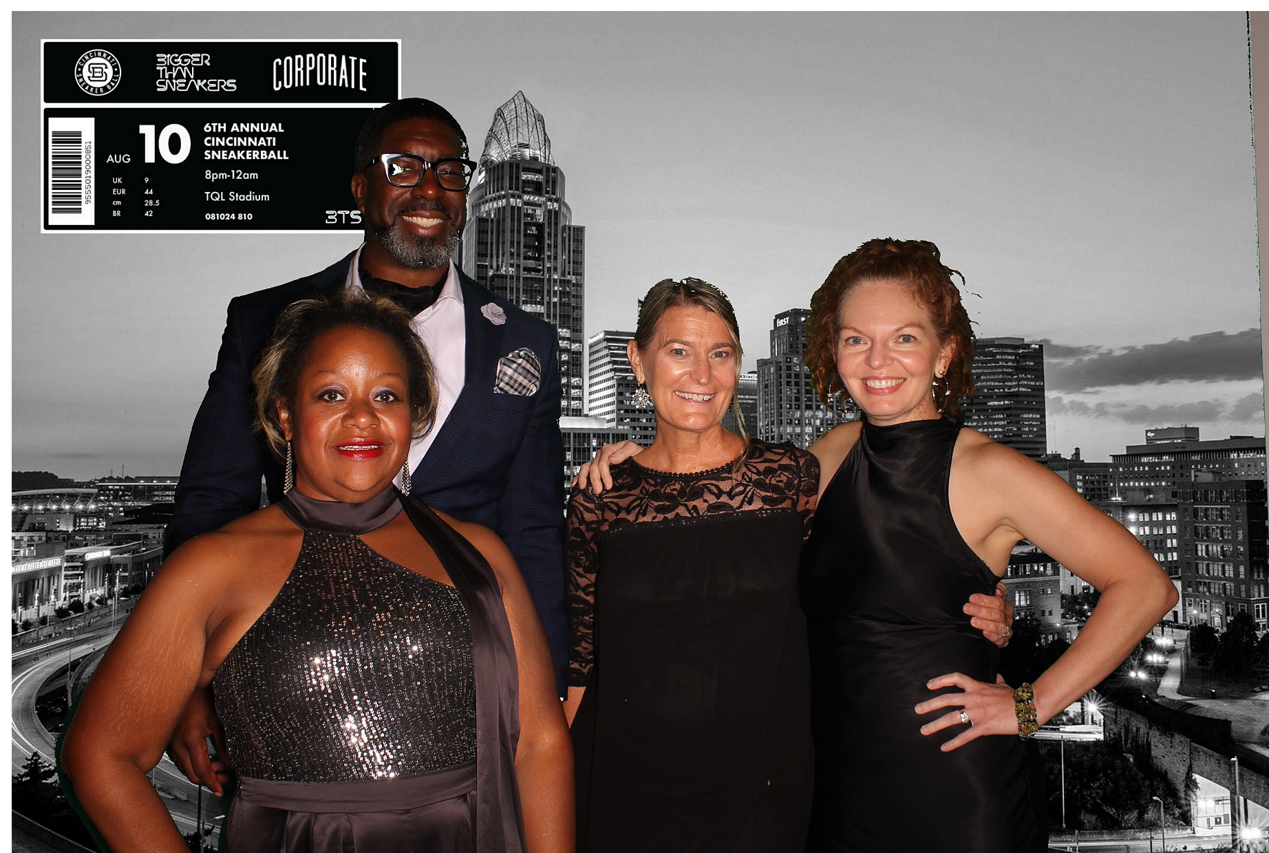 Cincinnati Sneaker Ball | View more photos from the event at gallery.photoboothcincy.com/u/PhotoBoothCincy/Cincinnati-Sneaker-Ball