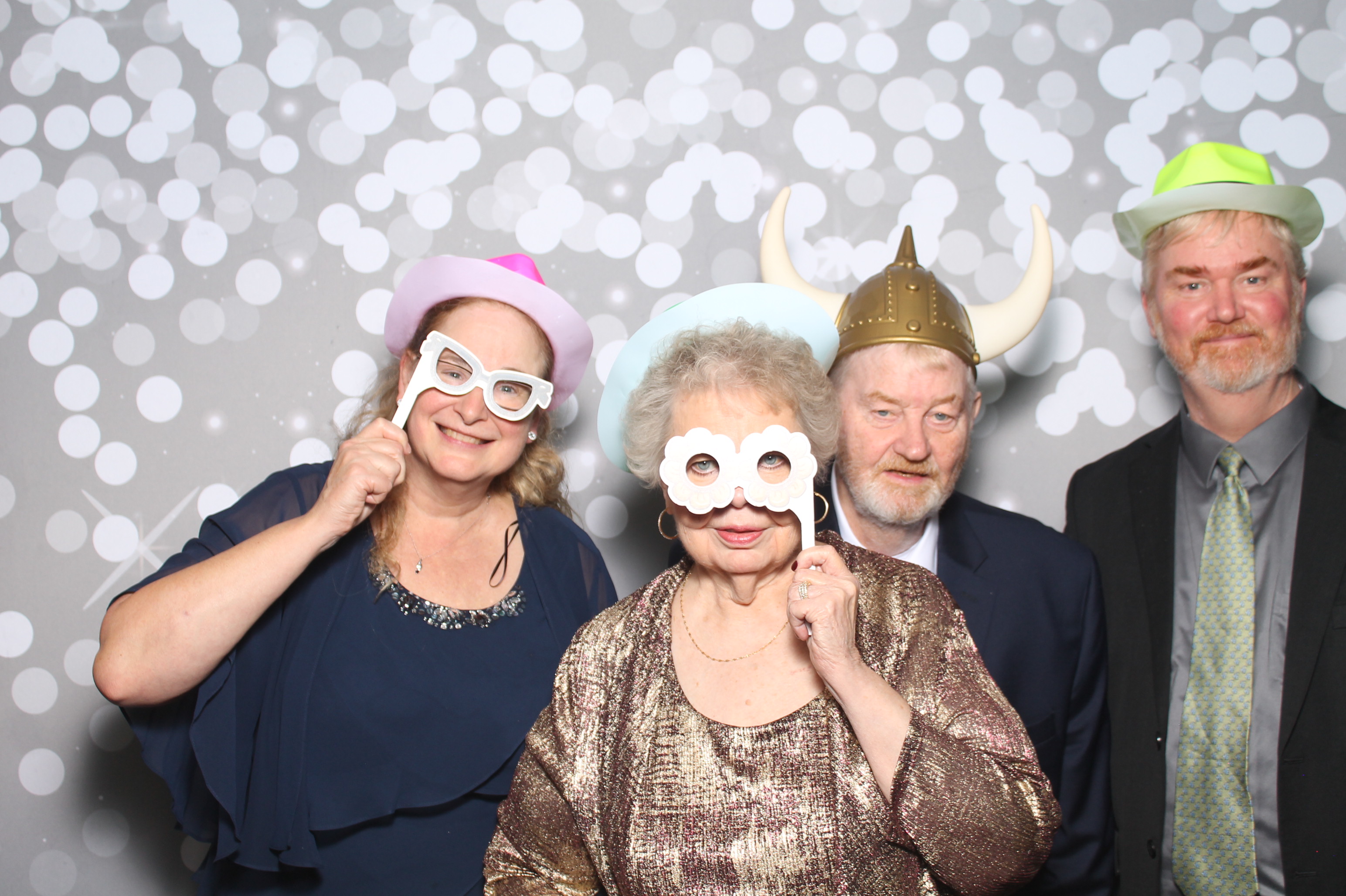 Colleen Gray Reception  | View more photos from the event at gallery.photoboothcincy.com/u/PhotoBoothCincy/Colleen-Gray-Reception