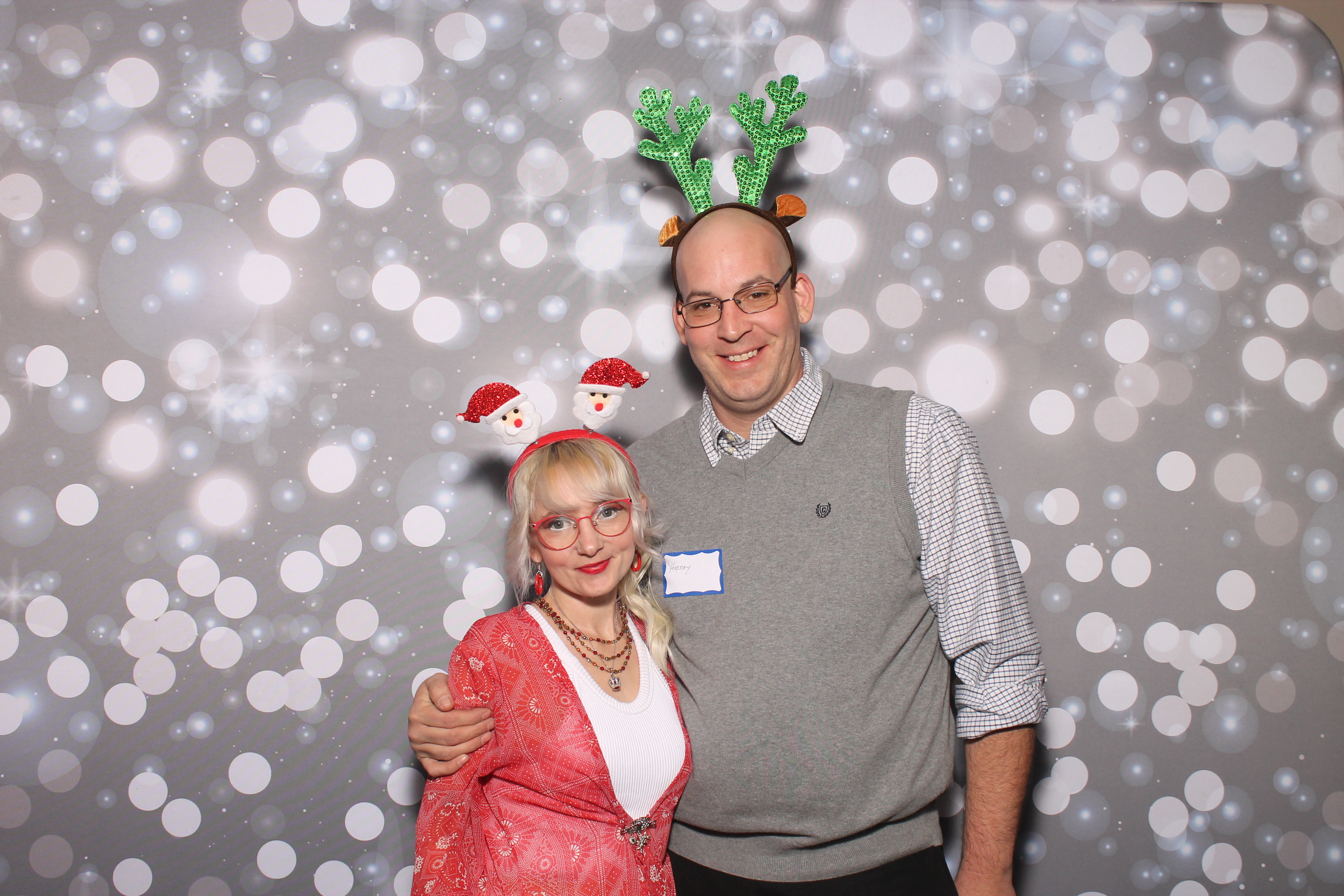 Craftsman Electric Christmas Party | View more photos from the event at gallery.photoboothcincy.com/u/PhotoBoothCincy/Craftsman-Electric-Christmas-Party