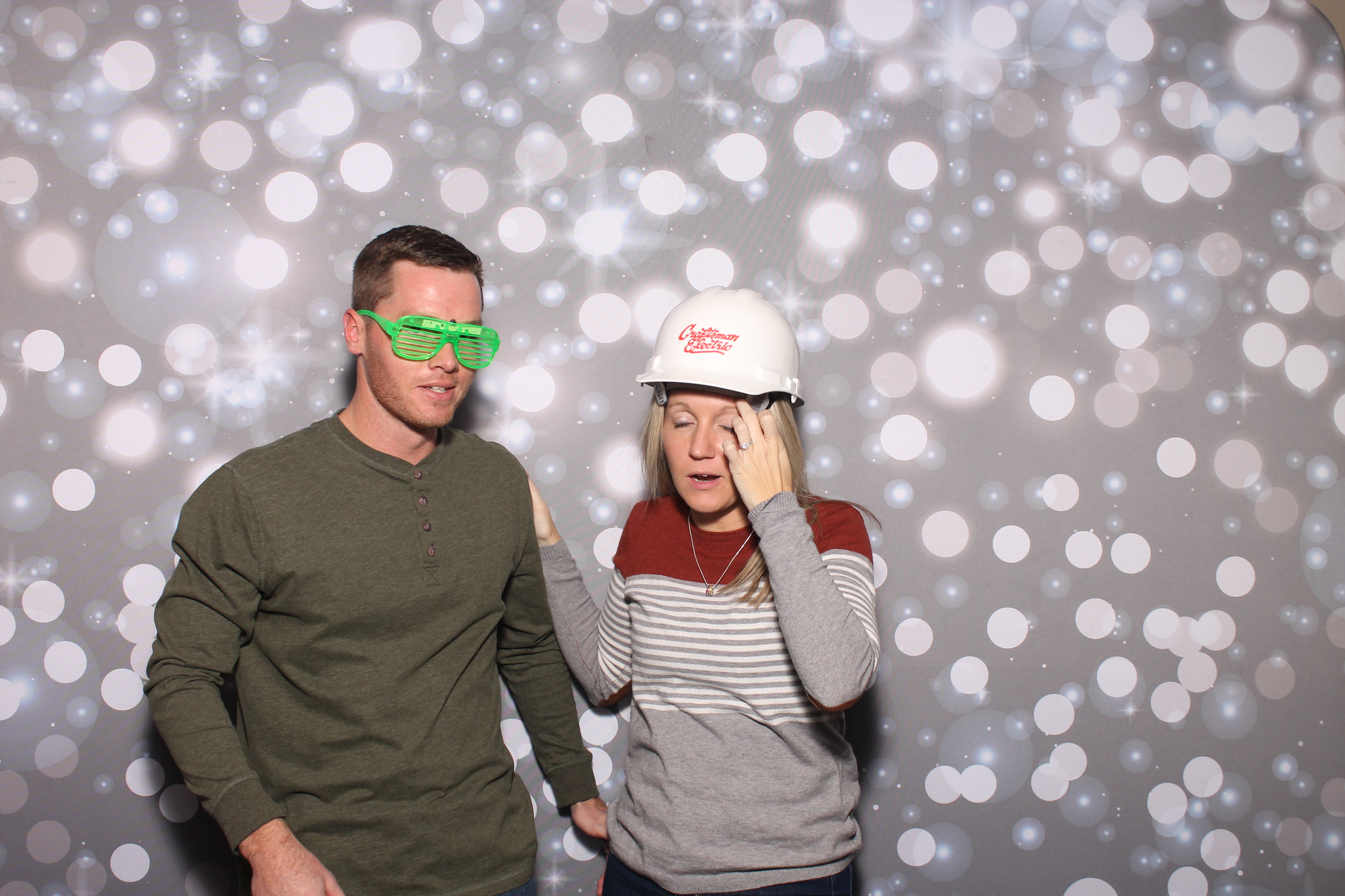 Craftsman Electric Christmas Party | View more photos from the event at gallery.photoboothcincy.com/u/PhotoBoothCincy/Craftsman-Electric-Christmas-Party