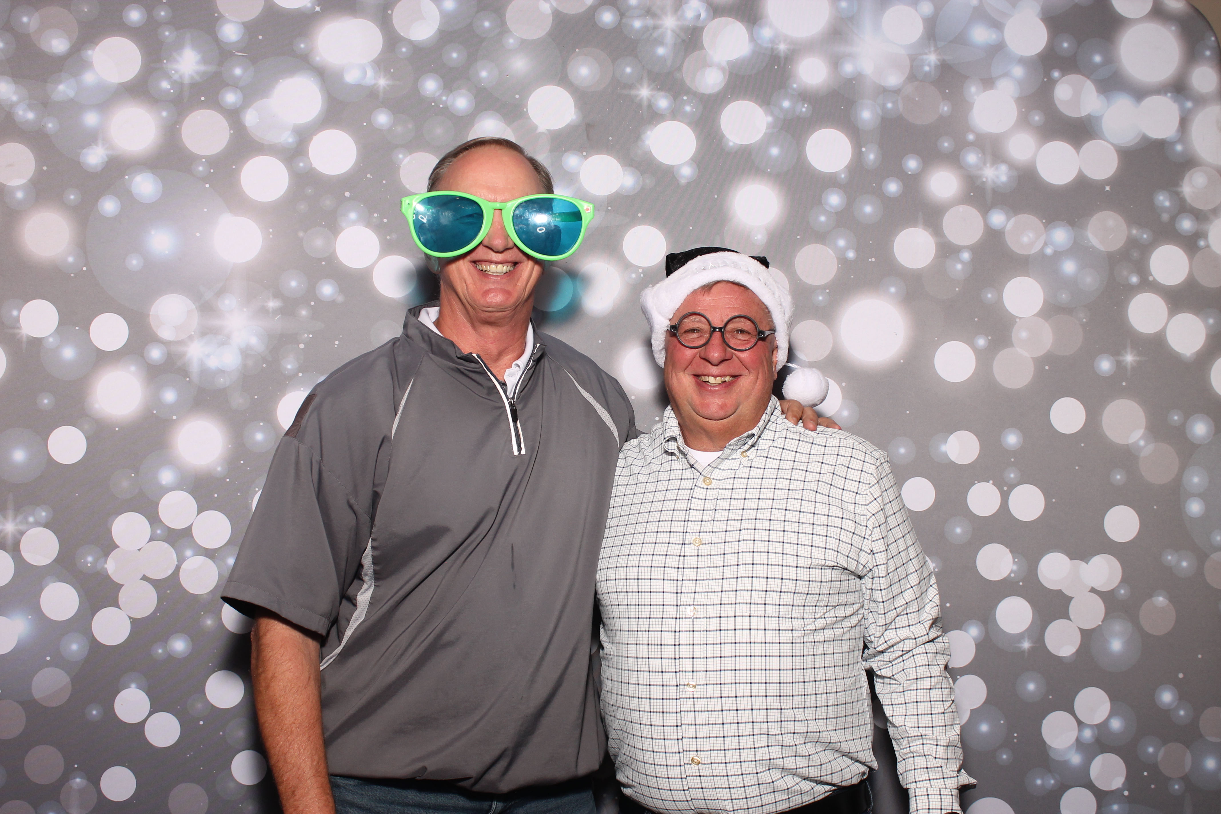 Craftsman Electric Christmas Party | View more photos from the event at gallery.photoboothcincy.com/u/PhotoBoothCincy/Craftsman-Electric-Christmas-Party