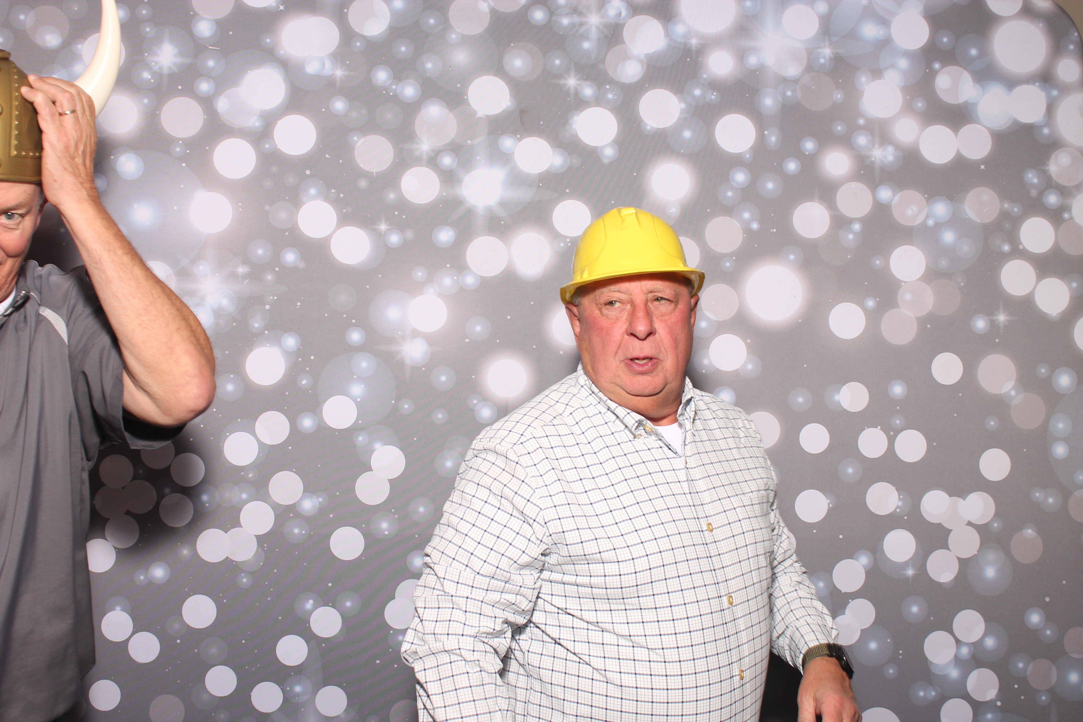 Craftsman Electric Christmas Party | View more photos from the event at gallery.photoboothcincy.com/u/PhotoBoothCincy/Craftsman-Electric-Christmas-Party