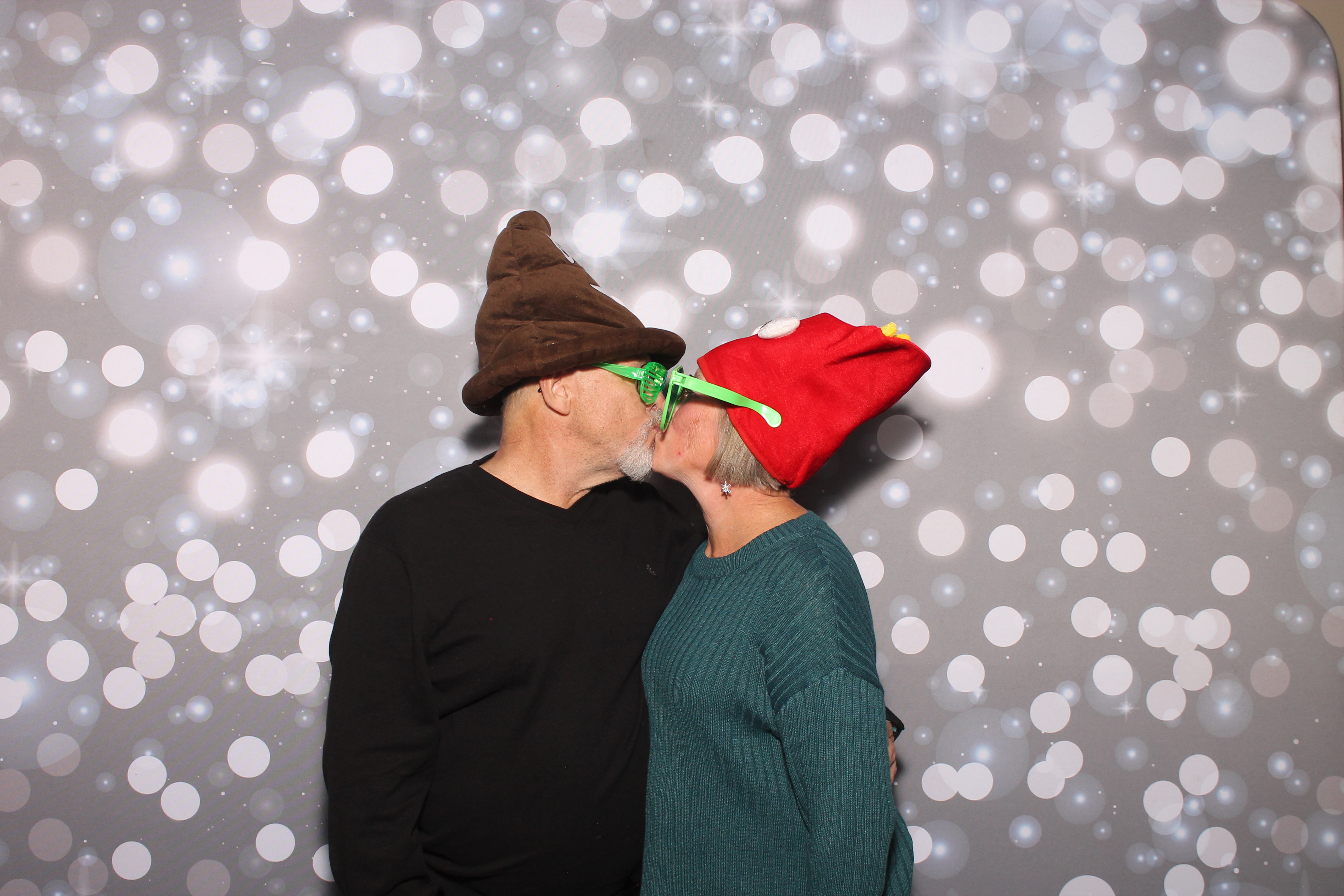 Craftsman Electric Christmas Party | View more photos from the event at gallery.photoboothcincy.com/u/PhotoBoothCincy/Craftsman-Electric-Christmas-Party