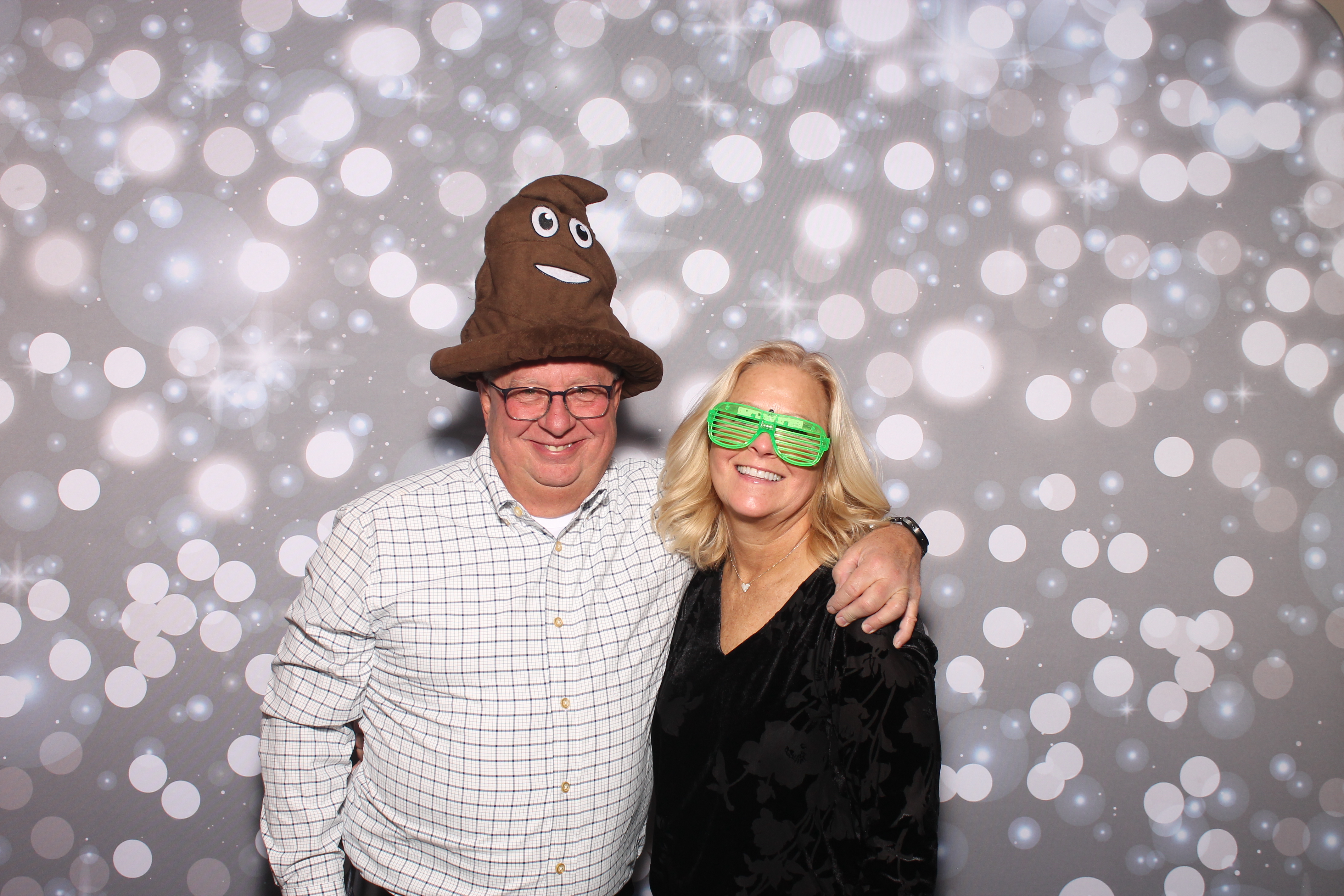 Craftsman Electric Christmas Party | View more photos from the event at gallery.photoboothcincy.com/u/PhotoBoothCincy/Craftsman-Electric-Christmas-Party