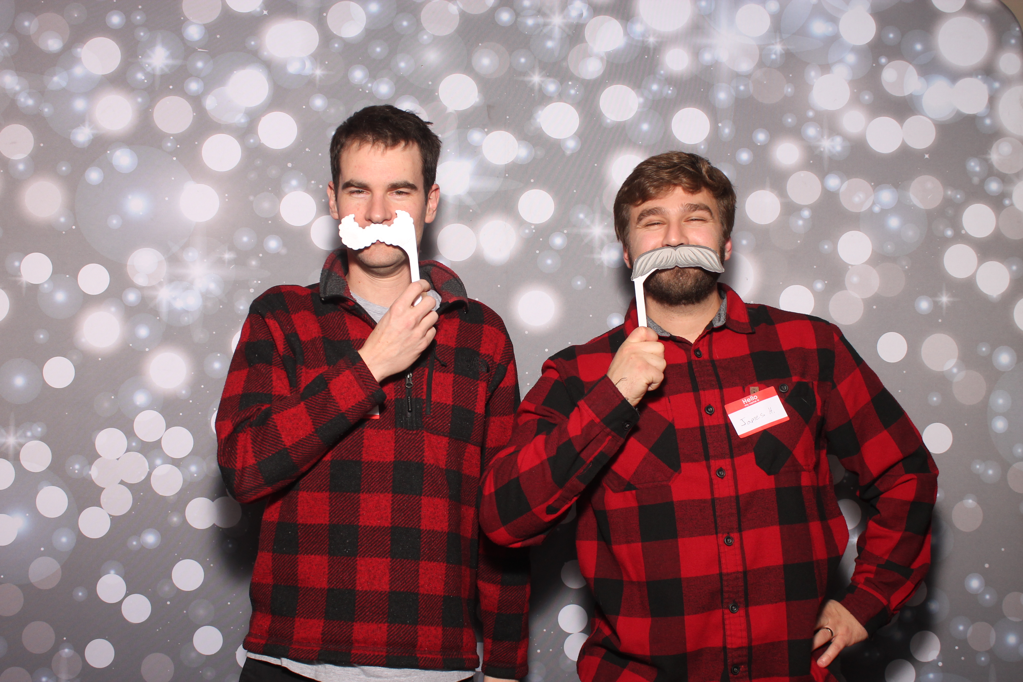 Craftsman Electric Christmas Party | View more photos from the event at gallery.photoboothcincy.com/u/PhotoBoothCincy/Craftsman-Electric-Christmas-Party
