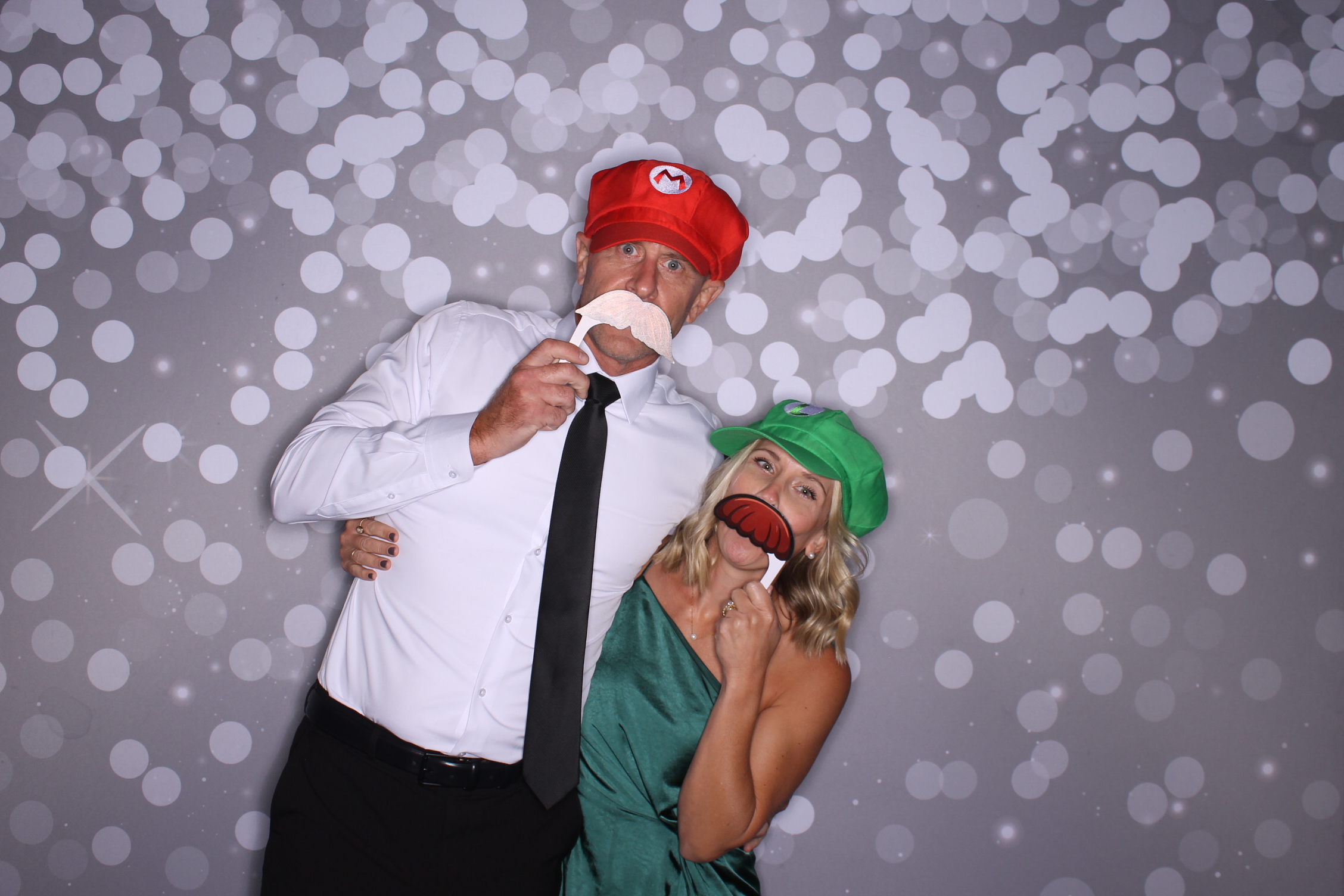 Danielle Brinkmann and Luke Johnston | View more photos from the event at gallery.photoboothcincy.com/u/PhotoBoothCincy/Danielle-Brinkmann-and-Luke-Johnston