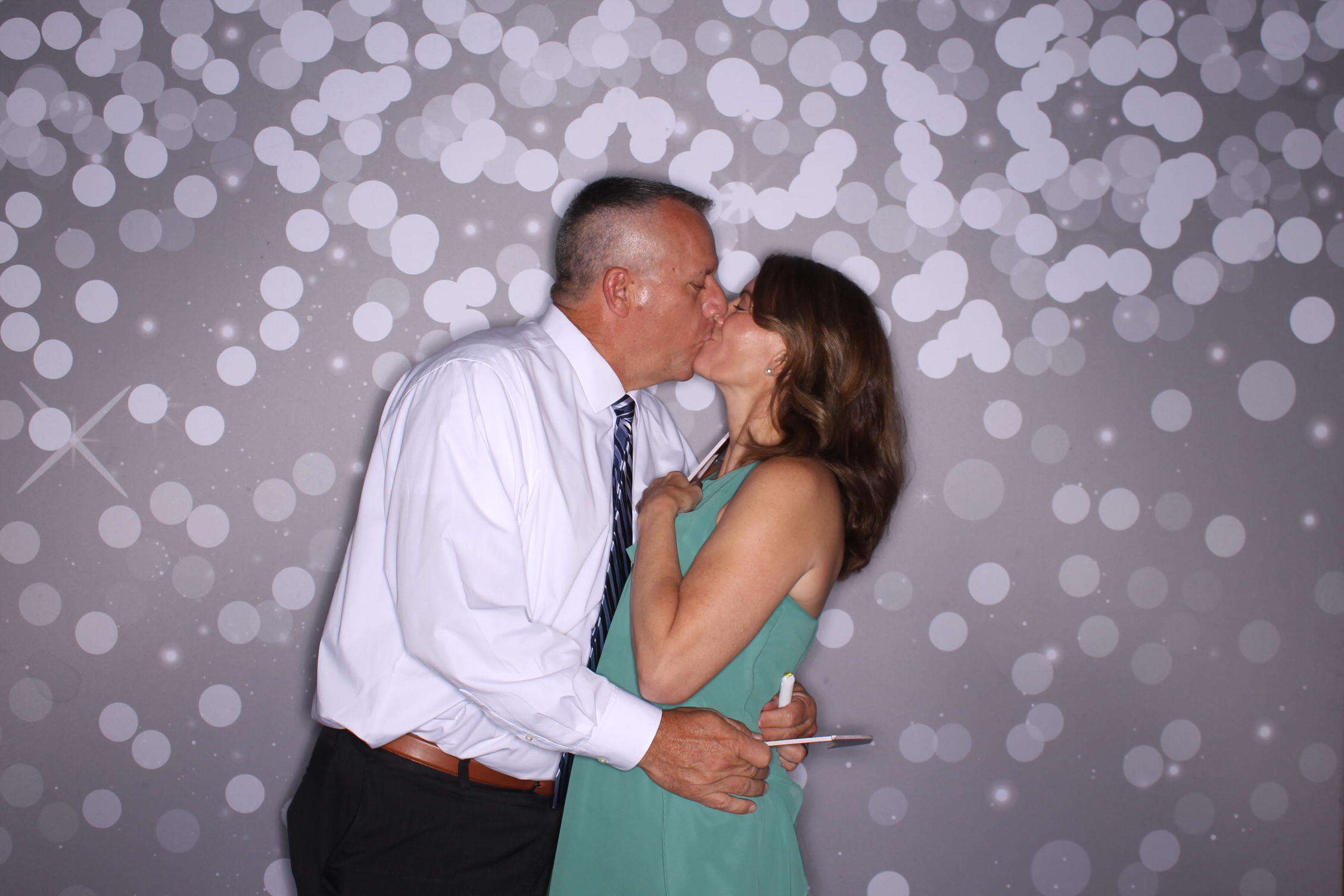 Danielle Brinkmann and Luke Johnston | View more photos from the event at gallery.photoboothcincy.com/u/PhotoBoothCincy/Danielle-Brinkmann-and-Luke-Johnston