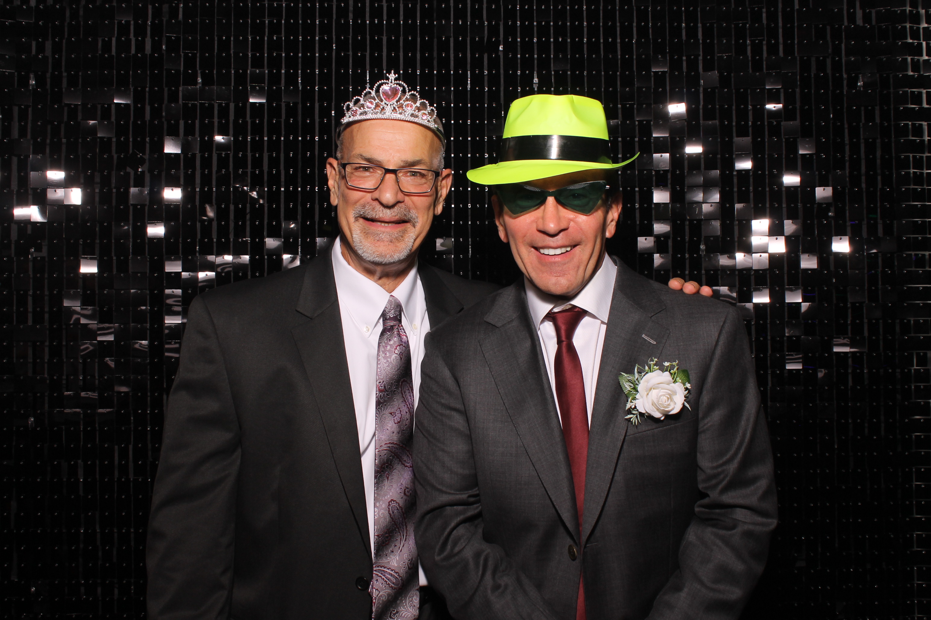 Dardaris/Buckner Wedding  | View more photos from the event at gallery.photoboothcincy.com/u/PhotoBoothCincy/DardarisBuckner-Wedding