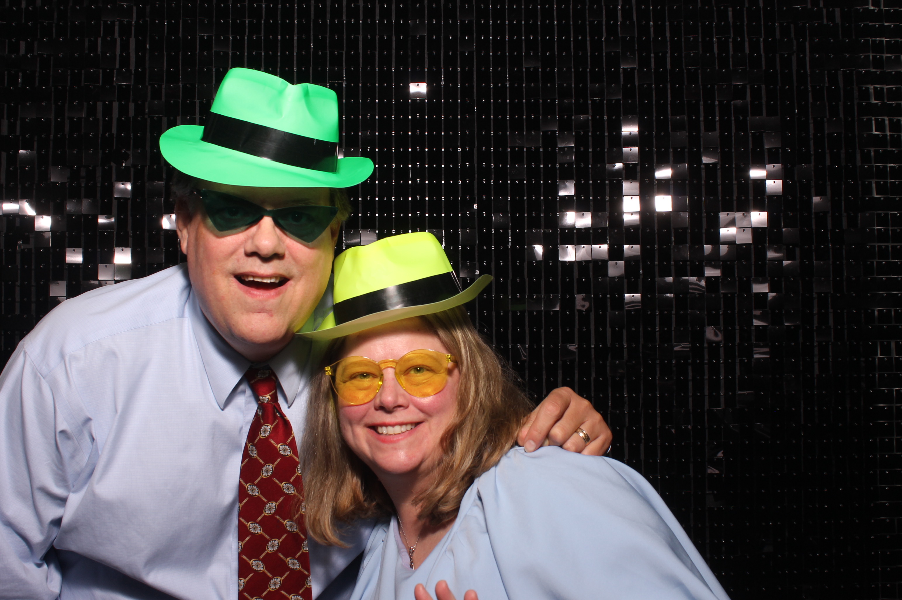 Dardaris/Buckner Wedding  | View more photos from the event at gallery.photoboothcincy.com/u/PhotoBoothCincy/DardarisBuckner-Wedding
