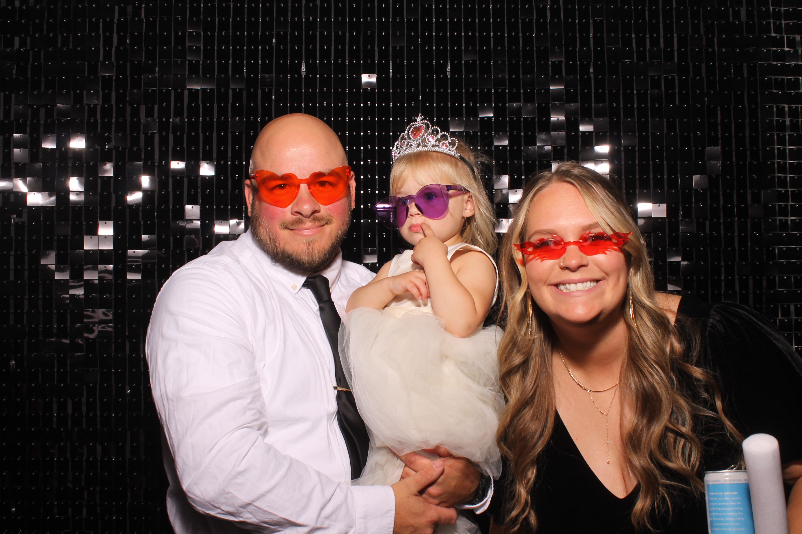 Dardaris/Buckner Wedding  | View more photos from the event at gallery.photoboothcincy.com/u/PhotoBoothCincy/DardarisBuckner-Wedding