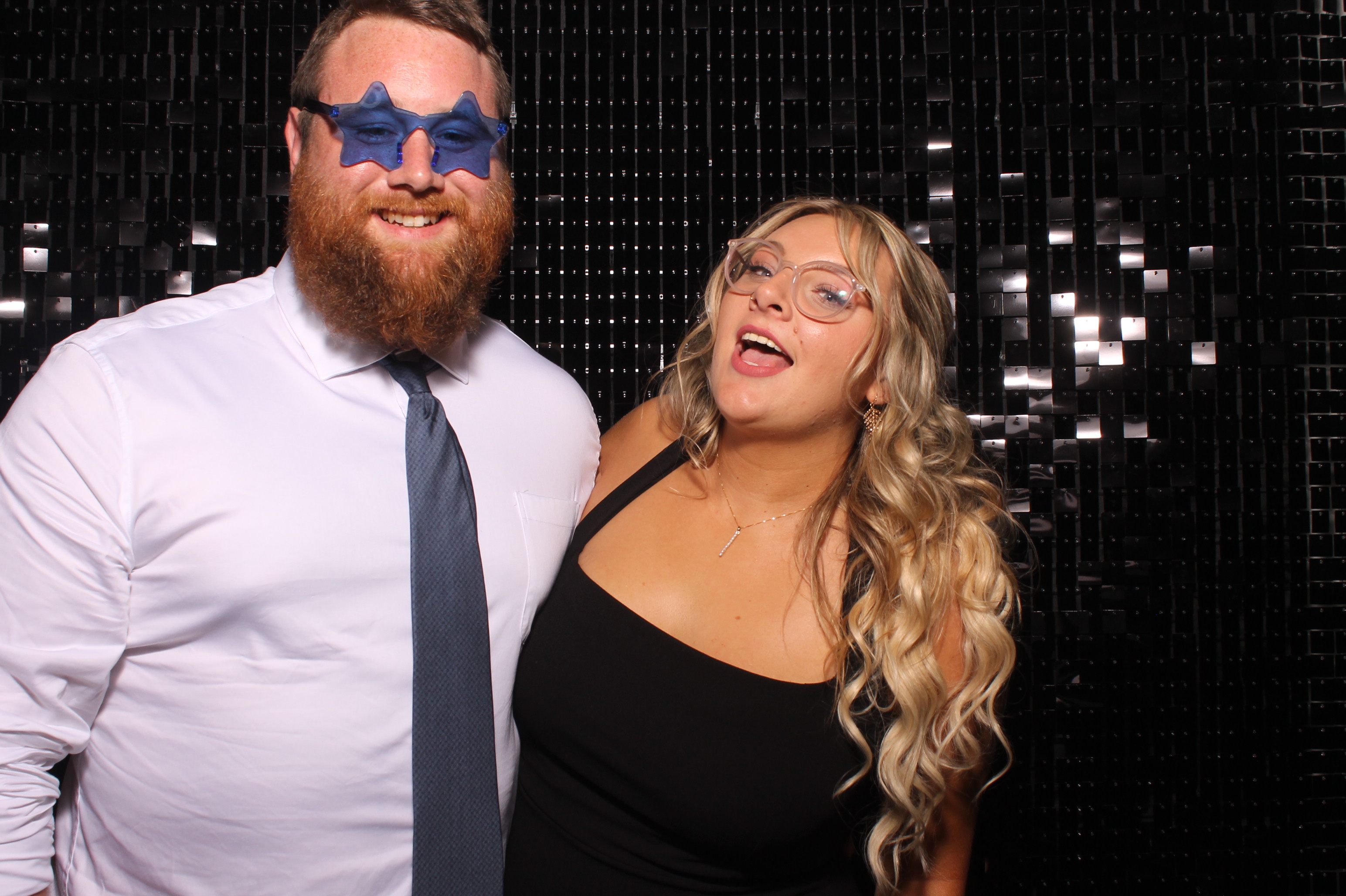 Dardaris/Buckner Wedding  | View more photos from the event at gallery.photoboothcincy.com/u/PhotoBoothCincy/DardarisBuckner-Wedding