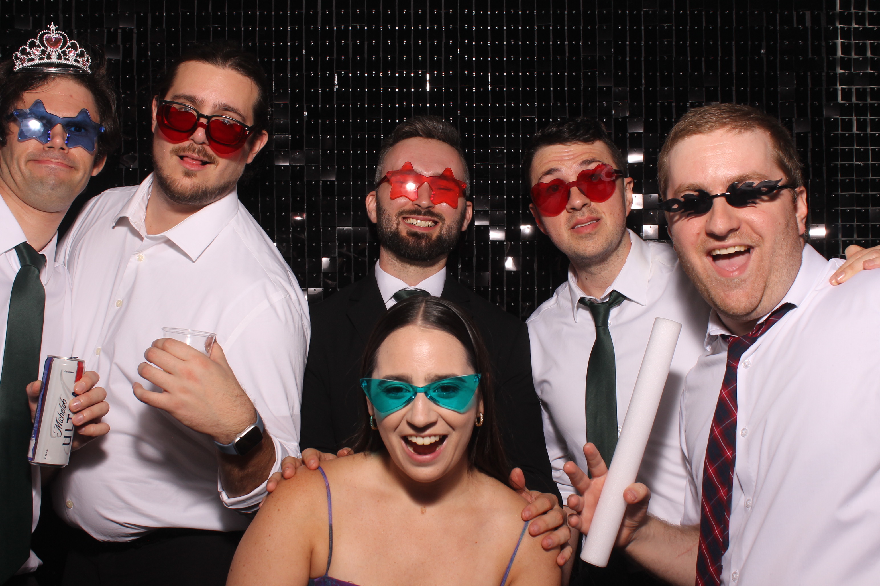 Dardaris/Buckner Wedding  | View more photos from the event at gallery.photoboothcincy.com/u/PhotoBoothCincy/DardarisBuckner-Wedding