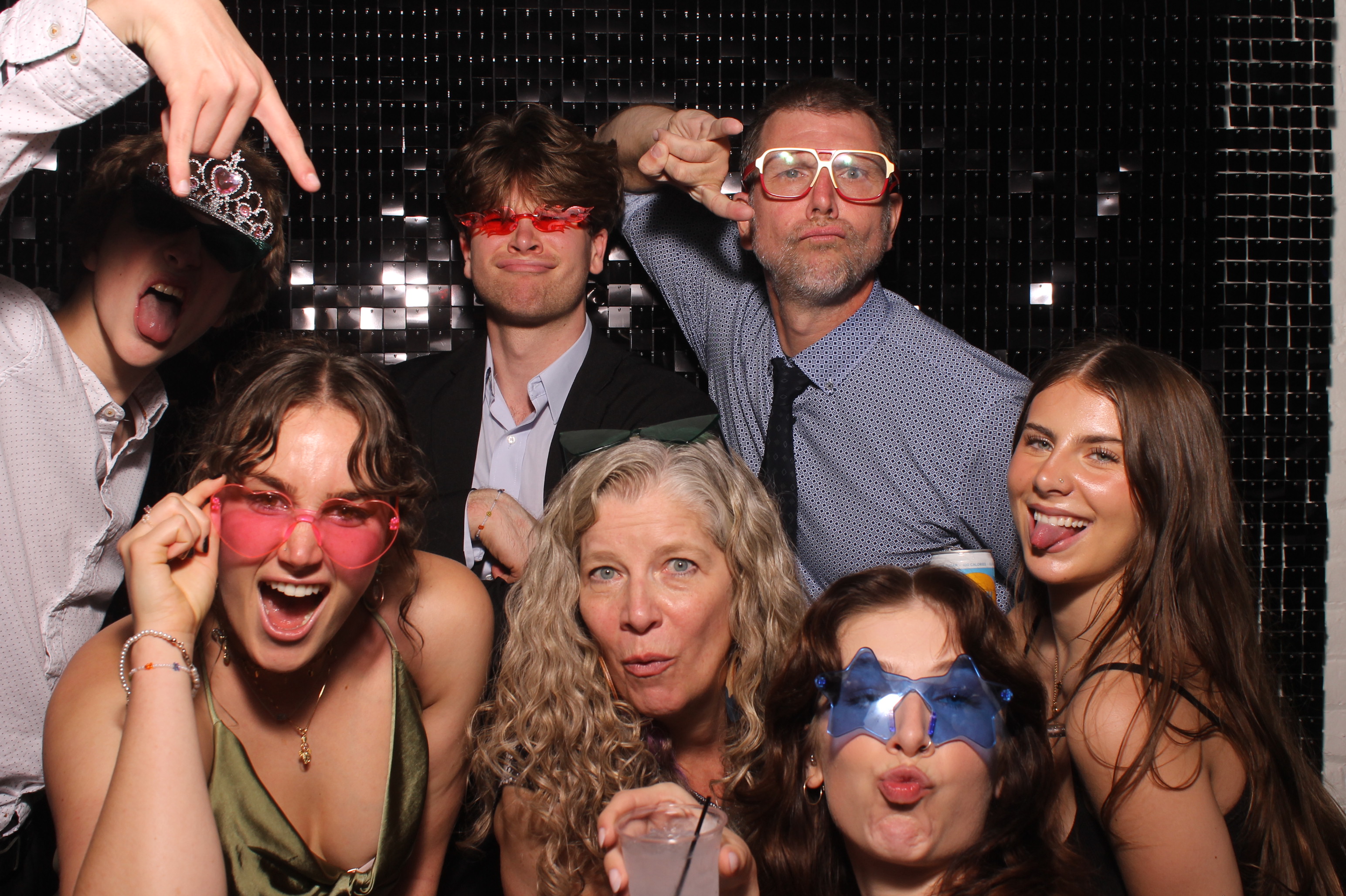 Dardaris/Buckner Wedding  | View more photos from the event at gallery.photoboothcincy.com/u/PhotoBoothCincy/DardarisBuckner-Wedding