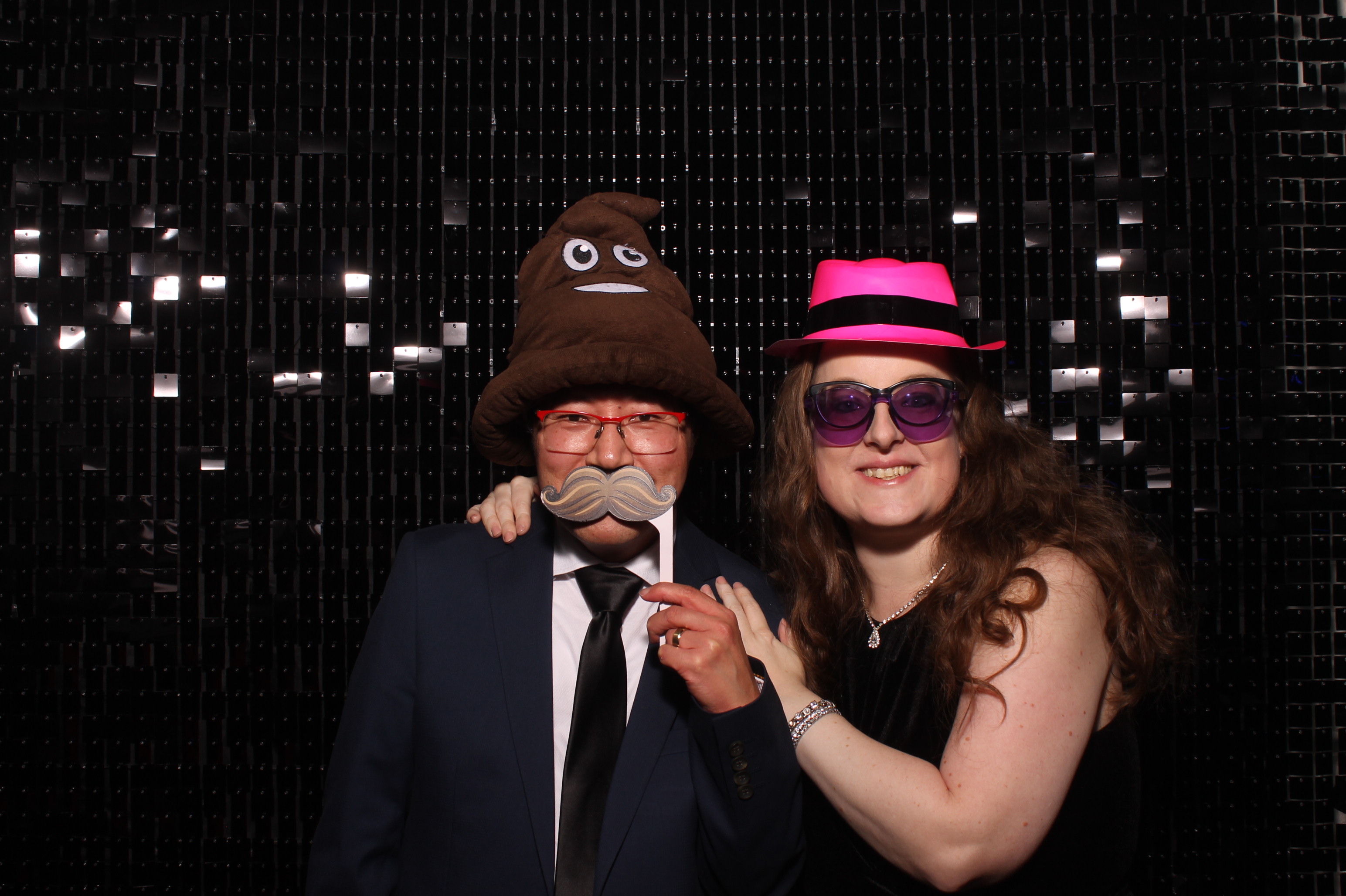Dardaris/Buckner Wedding  | View more photos from the event at gallery.photoboothcincy.com/u/PhotoBoothCincy/DardarisBuckner-Wedding
