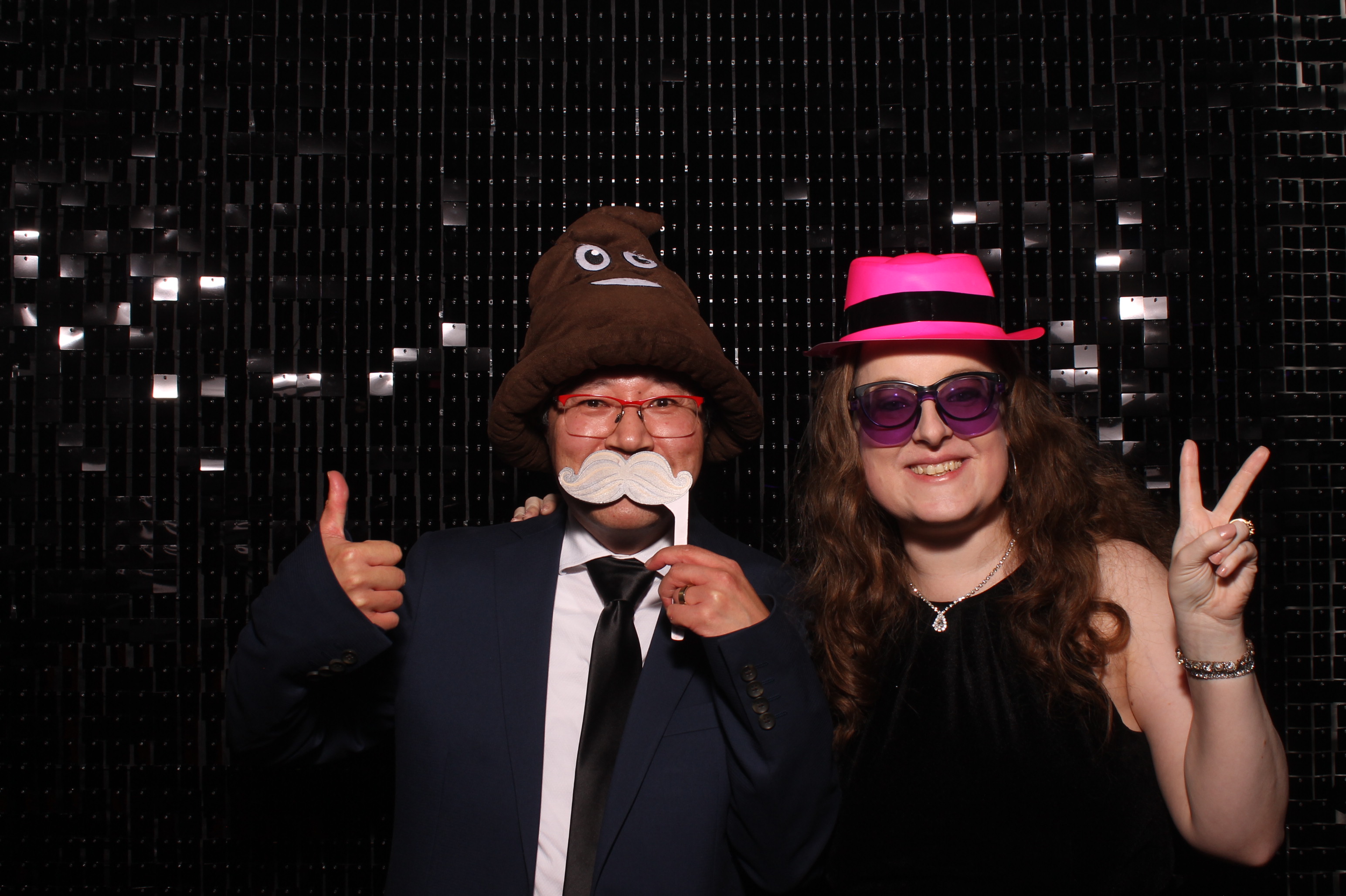 Dardaris/Buckner Wedding  | View more photos from the event at gallery.photoboothcincy.com/u/PhotoBoothCincy/DardarisBuckner-Wedding