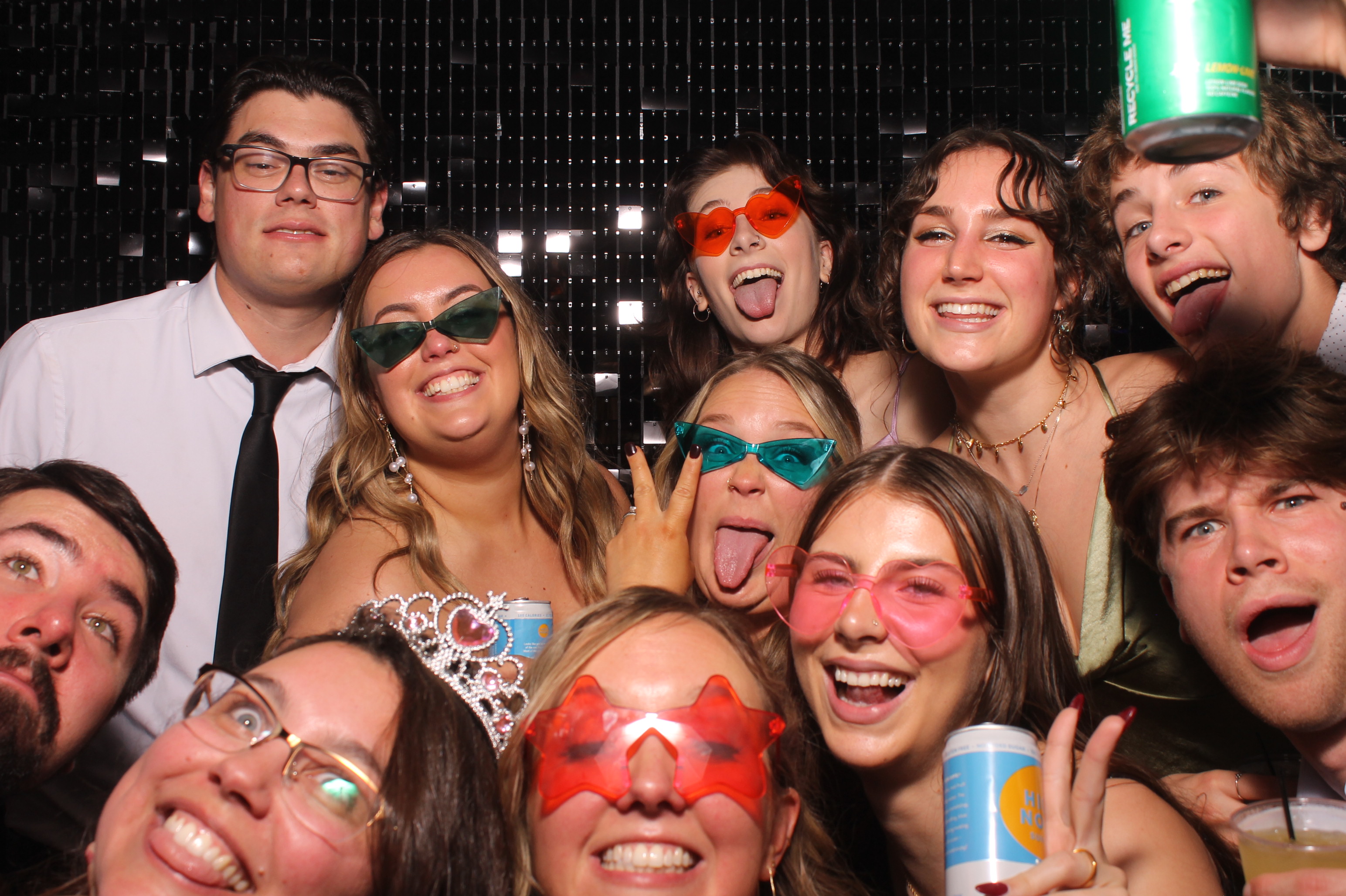 Dardaris/Buckner Wedding  | View more photos from the event at gallery.photoboothcincy.com/u/PhotoBoothCincy/DardarisBuckner-Wedding