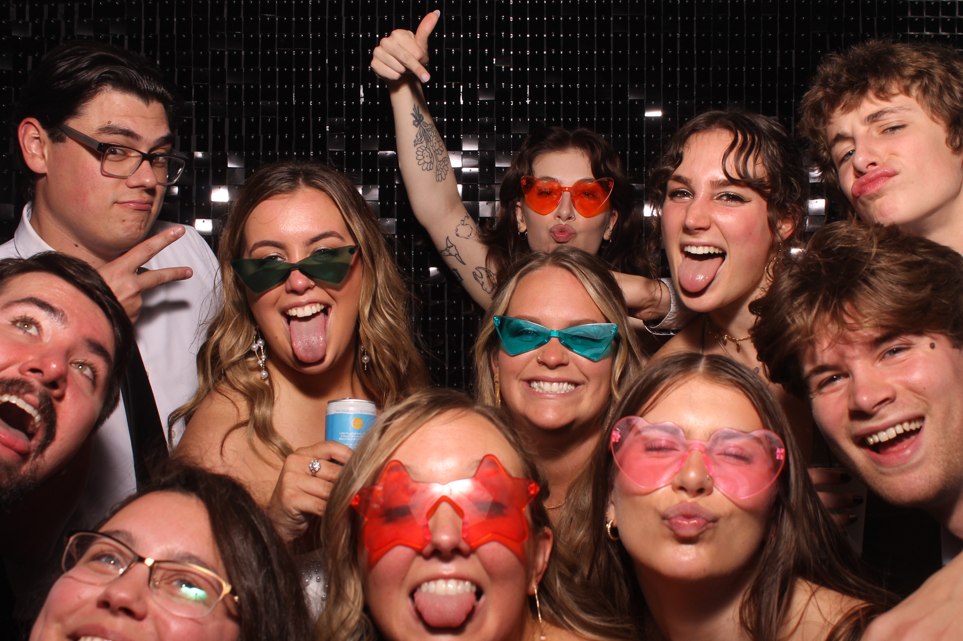 Dardaris/Buckner Wedding  | View more photos from the event at gallery.photoboothcincy.com/u/PhotoBoothCincy/DardarisBuckner-Wedding