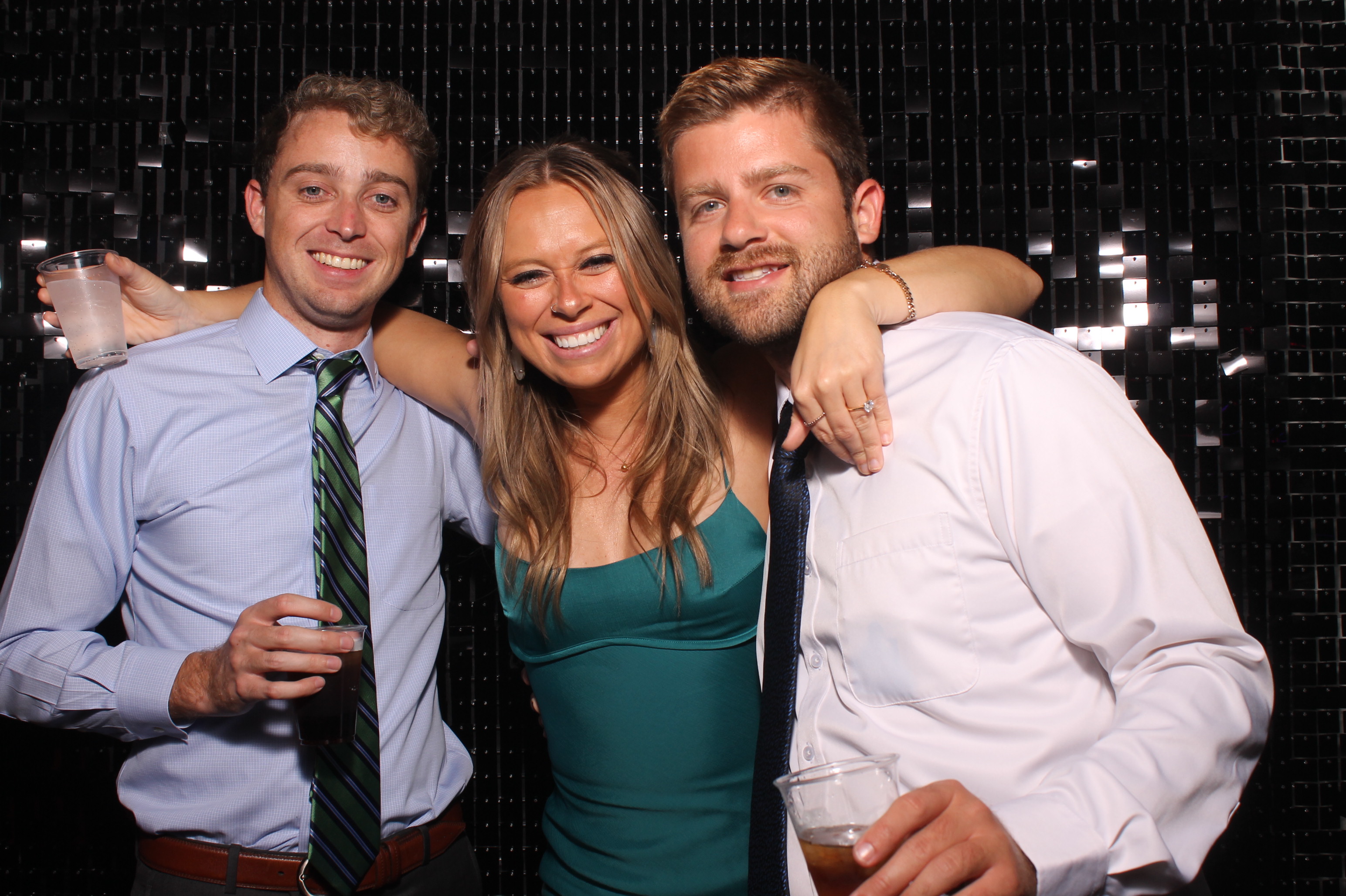 Dardaris/Buckner Wedding  | View more photos from the event at gallery.photoboothcincy.com/u/PhotoBoothCincy/DardarisBuckner-Wedding