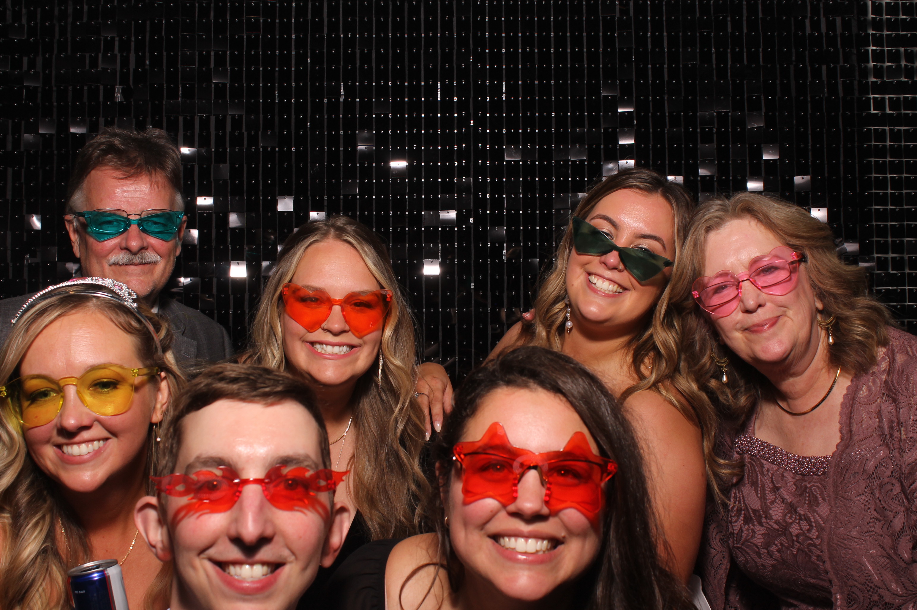 Dardaris/Buckner Wedding  | View more photos from the event at gallery.photoboothcincy.com/u/PhotoBoothCincy/DardarisBuckner-Wedding