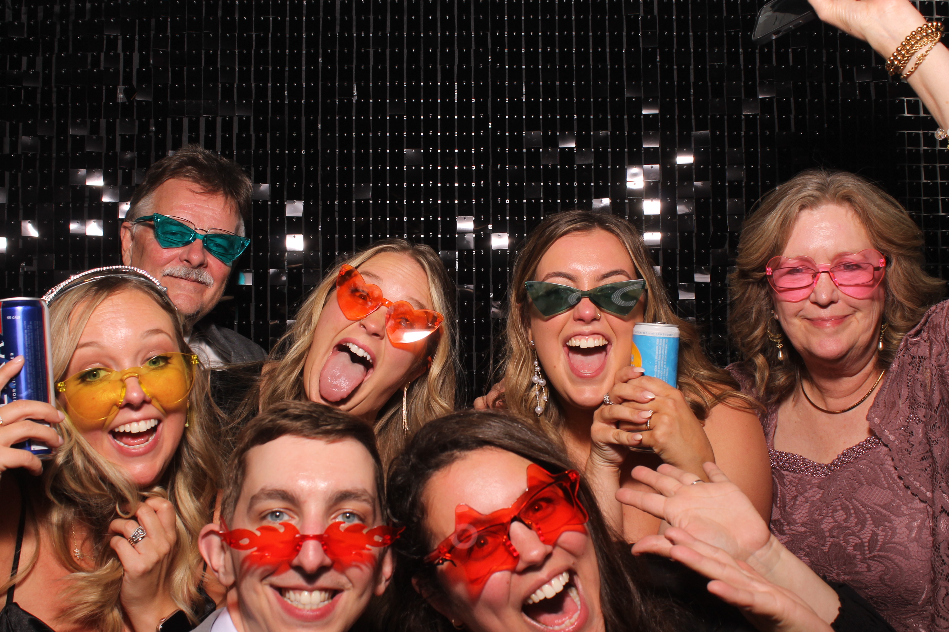 Dardaris/Buckner Wedding  | View more photos from the event at gallery.photoboothcincy.com/u/PhotoBoothCincy/DardarisBuckner-Wedding