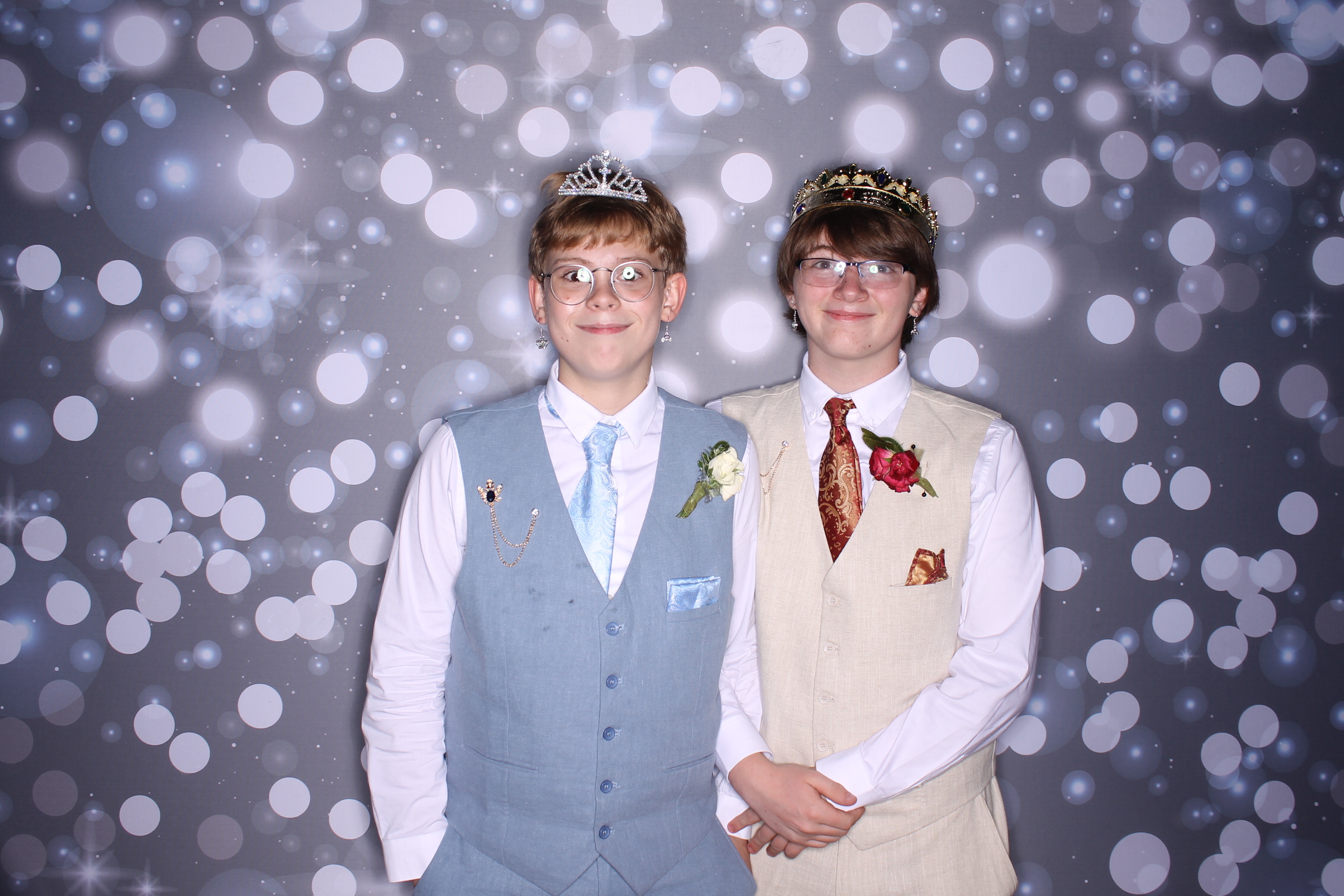 Deer Park Homecoming | View more photos from the event at gallery.photoboothcincy.com/u/PhotoBoothCincy/Deer-Park-Homecoming