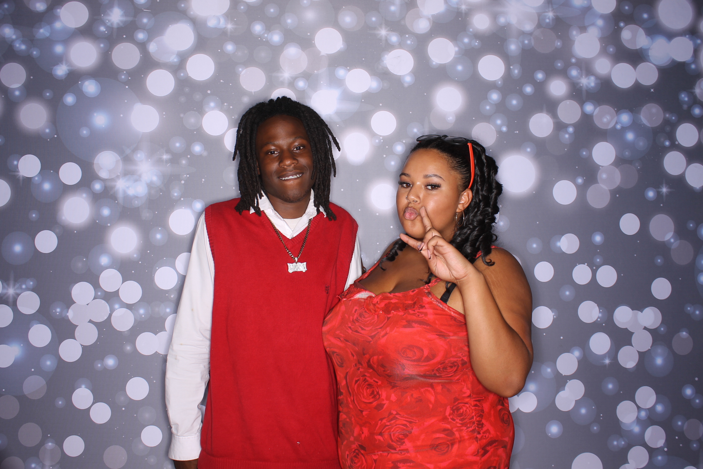 Deer Park Homecoming | View more photos from the event at gallery.photoboothcincy.com/u/PhotoBoothCincy/Deer-Park-Homecoming