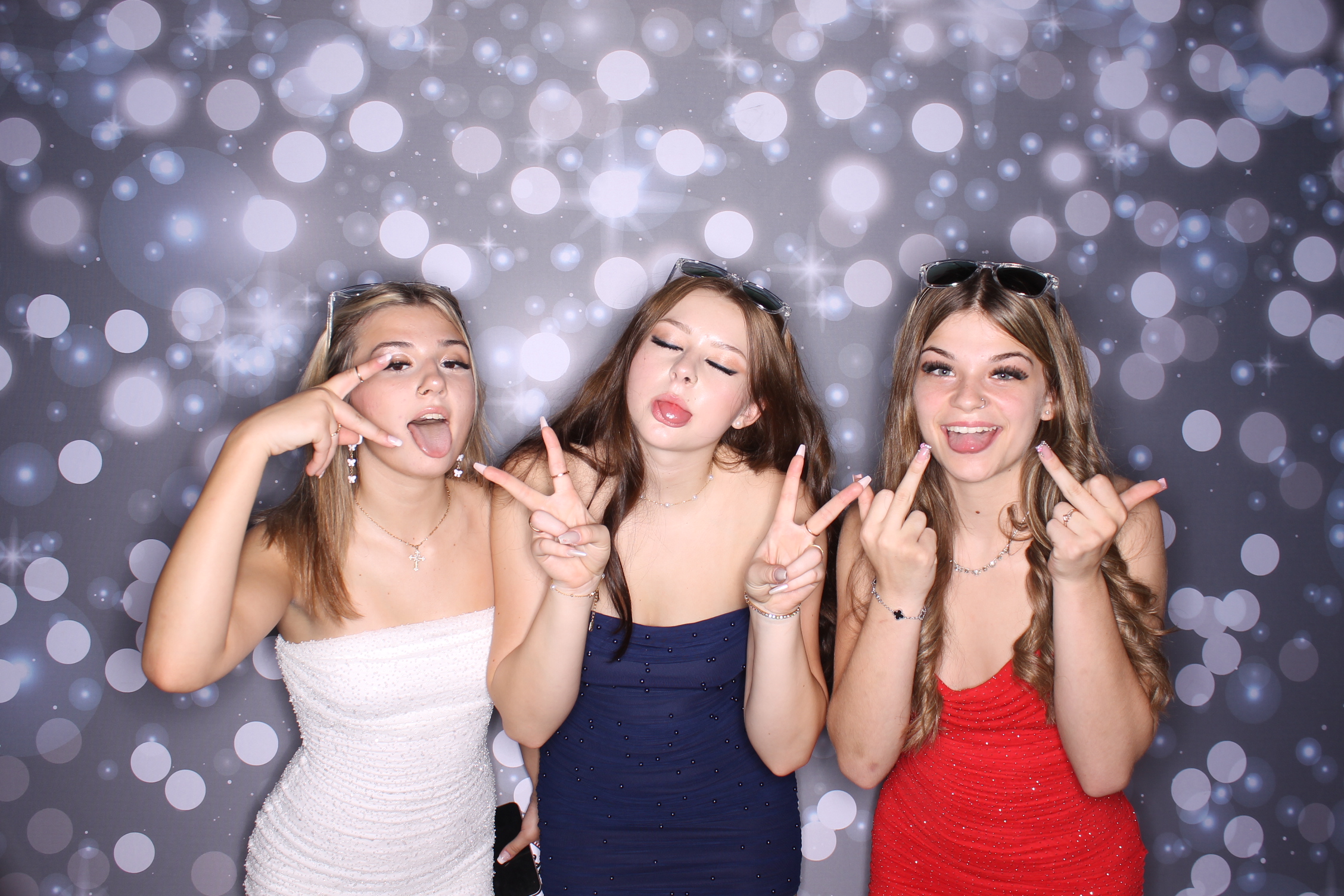 Deer Park Homecoming | View more photos from the event at gallery.photoboothcincy.com/u/PhotoBoothCincy/Deer-Park-Homecoming