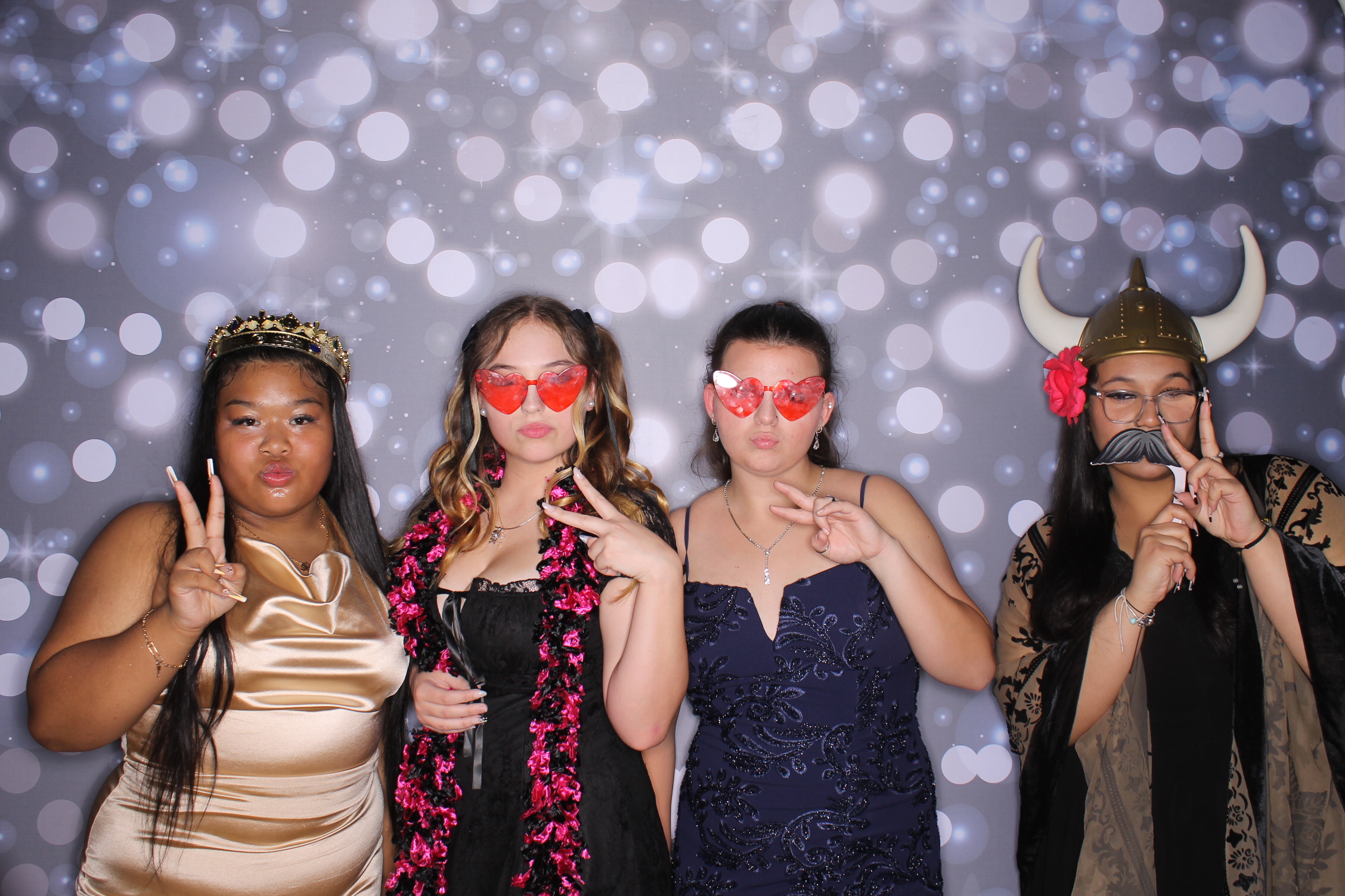 Deer Park Homecoming | View more photos from the event at gallery.photoboothcincy.com/u/PhotoBoothCincy/Deer-Park-Homecoming