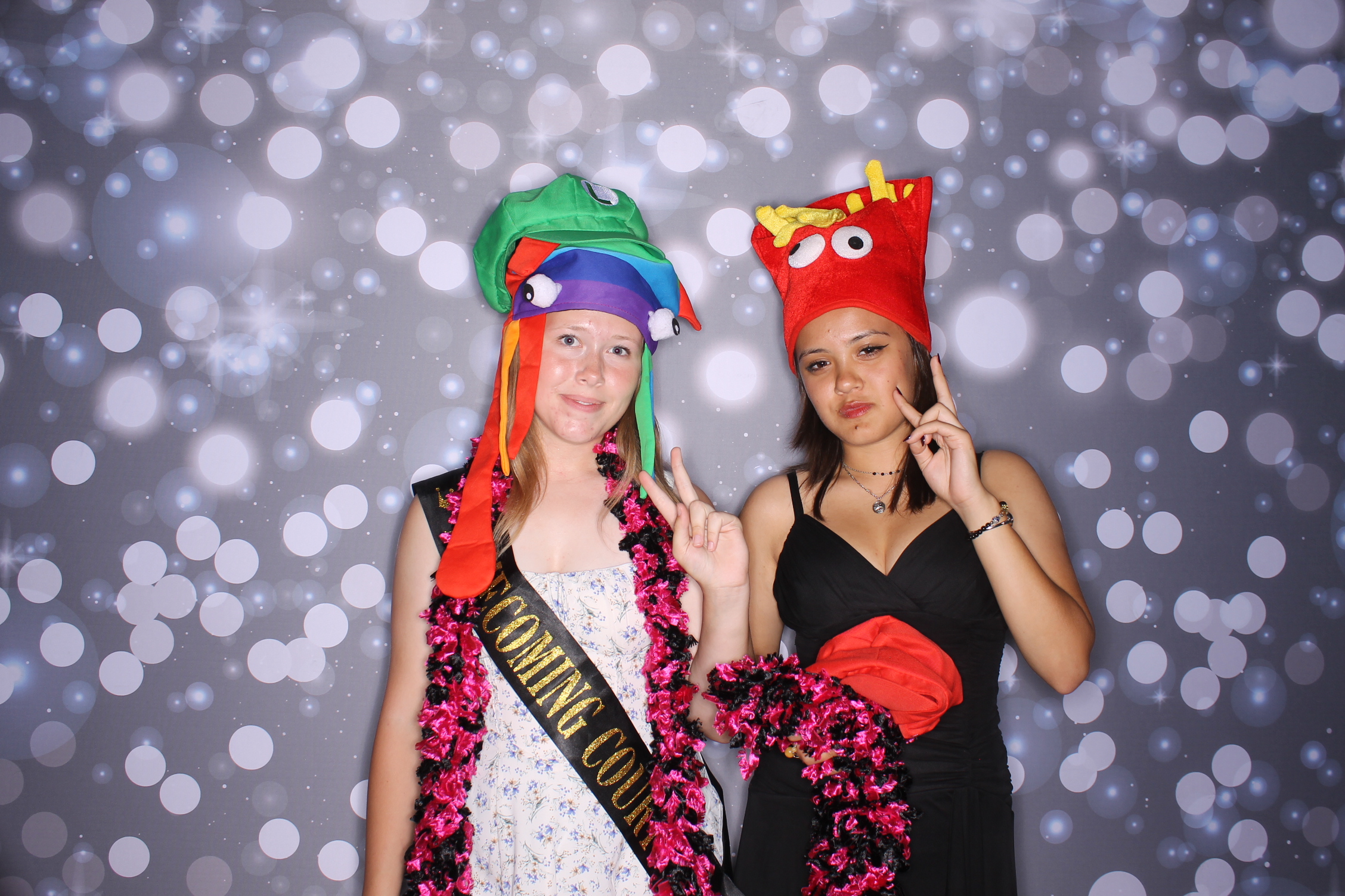 Deer Park Homecoming | View more photos from the event at gallery.photoboothcincy.com/u/PhotoBoothCincy/Deer-Park-Homecoming