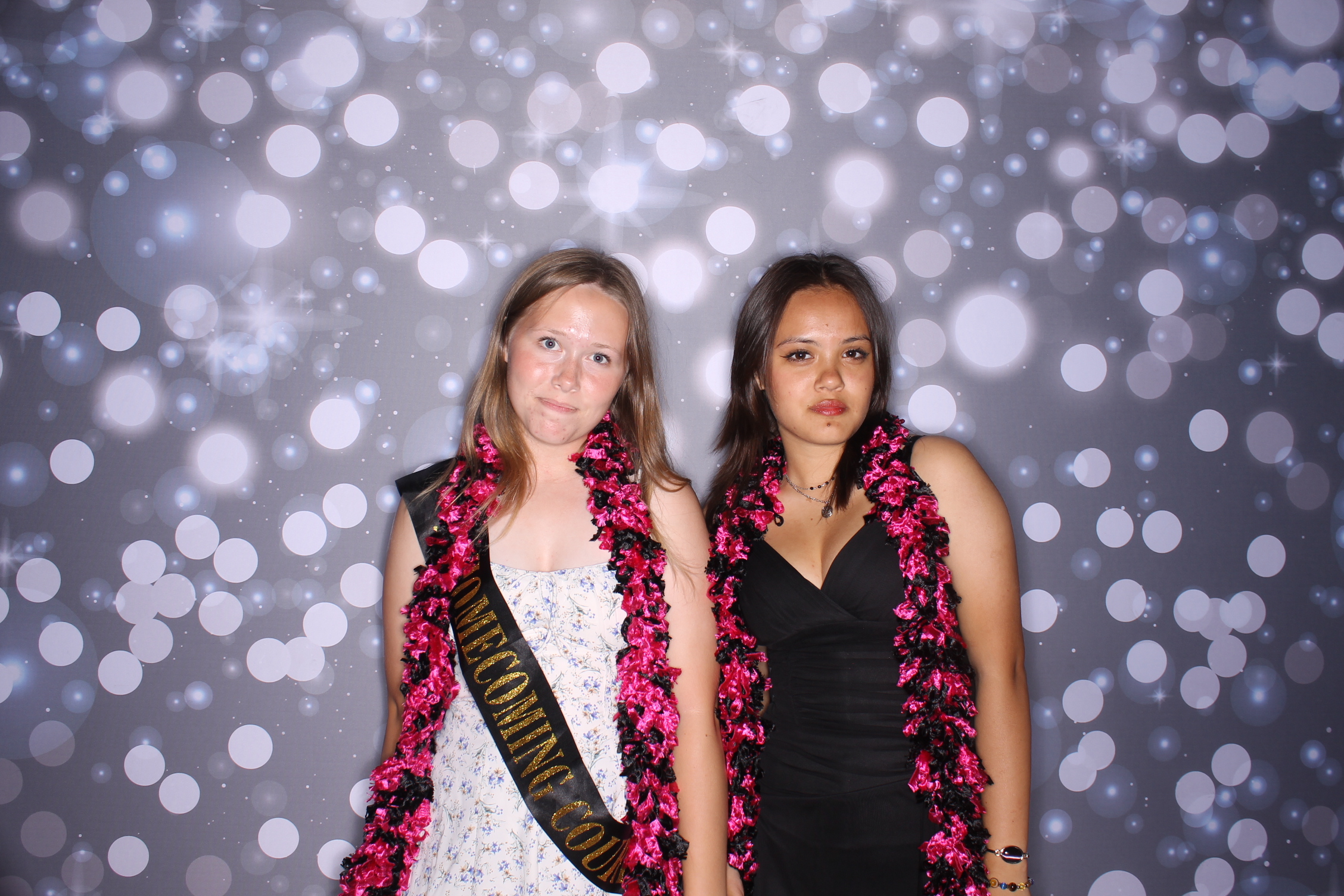 Deer Park Homecoming | View more photos from the event at gallery.photoboothcincy.com/u/PhotoBoothCincy/Deer-Park-Homecoming
