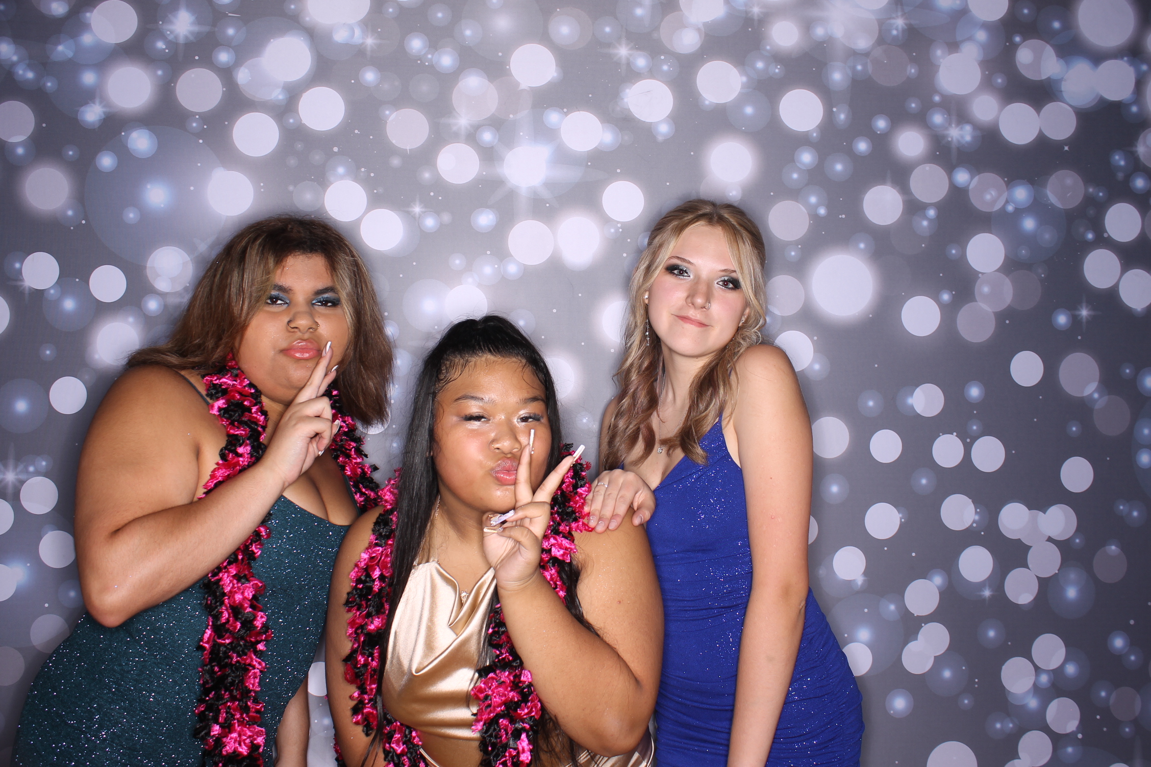 Deer Park Homecoming | View more photos from the event at gallery.photoboothcincy.com/u/PhotoBoothCincy/Deer-Park-Homecoming