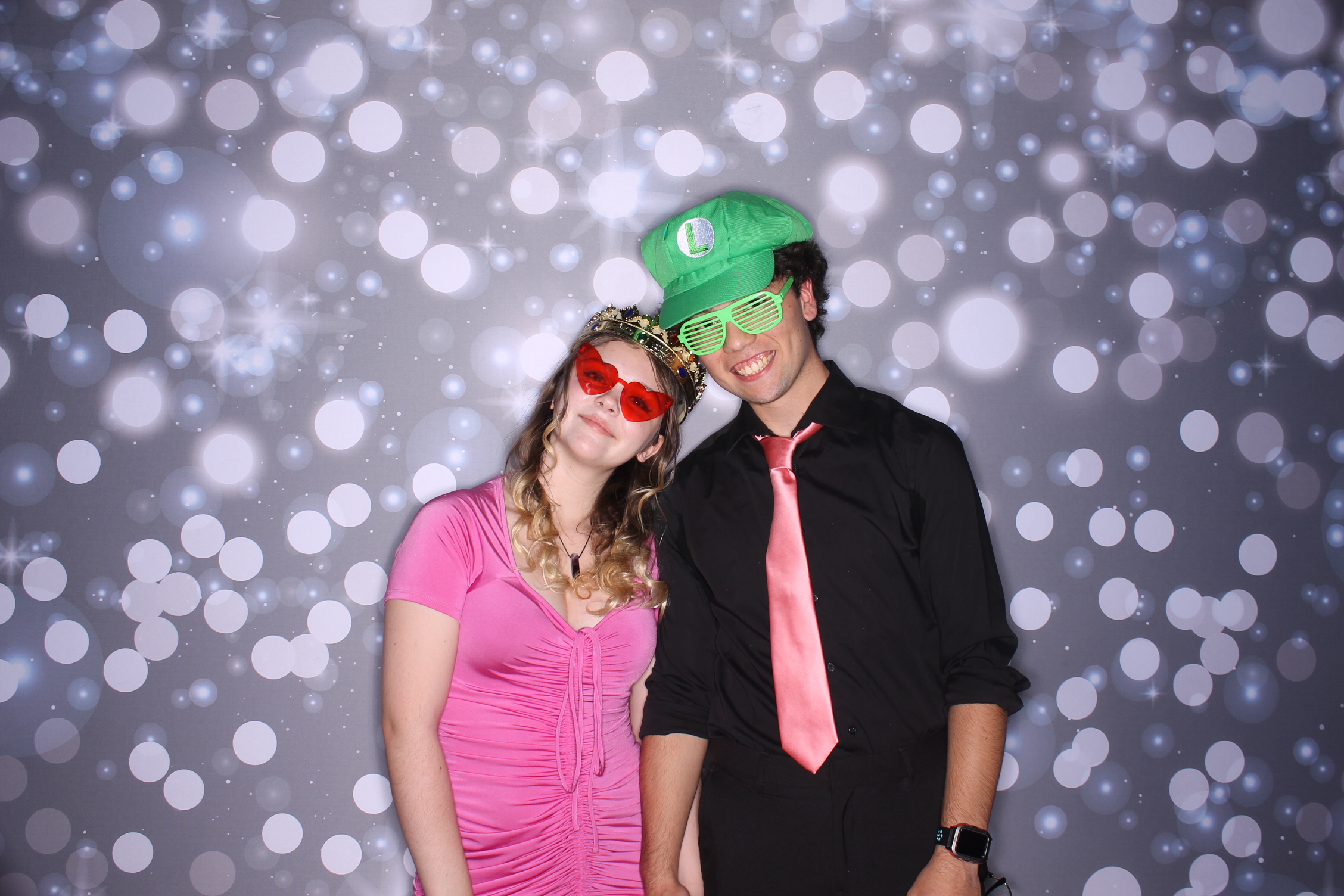 Deer Park Homecoming | View more photos from the event at gallery.photoboothcincy.com/u/PhotoBoothCincy/Deer-Park-Homecoming