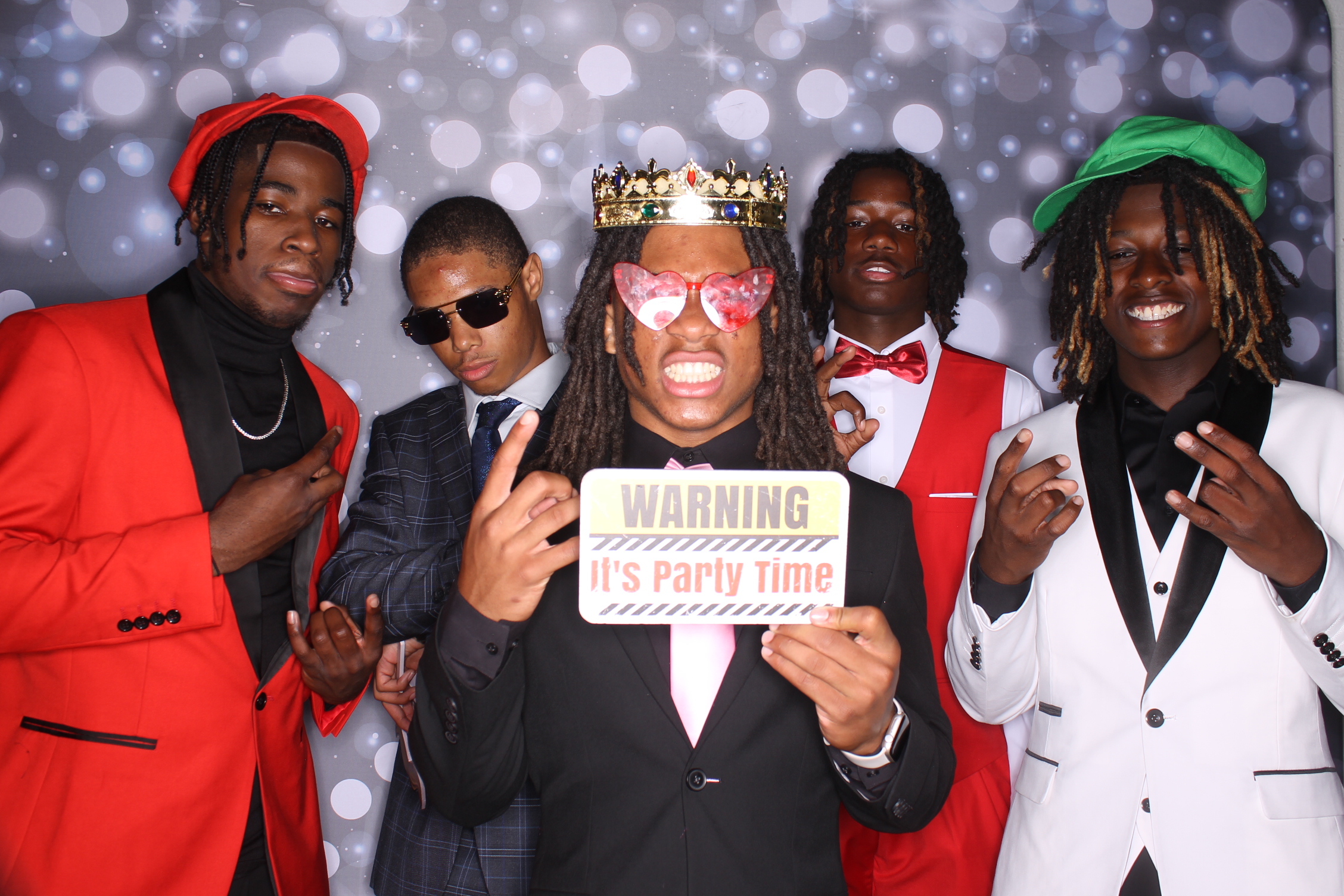 Deer Park Homecoming | View more photos from the event at gallery.photoboothcincy.com/u/PhotoBoothCincy/Deer-Park-Homecoming