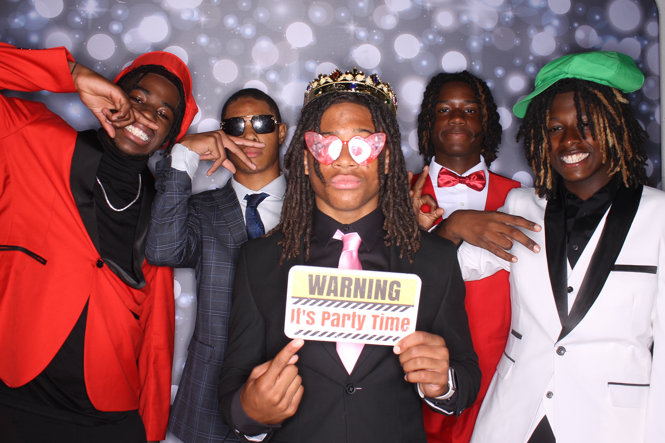 Deer Park Homecoming | View more photos from the event at gallery.photoboothcincy.com/u/PhotoBoothCincy/Deer-Park-Homecoming