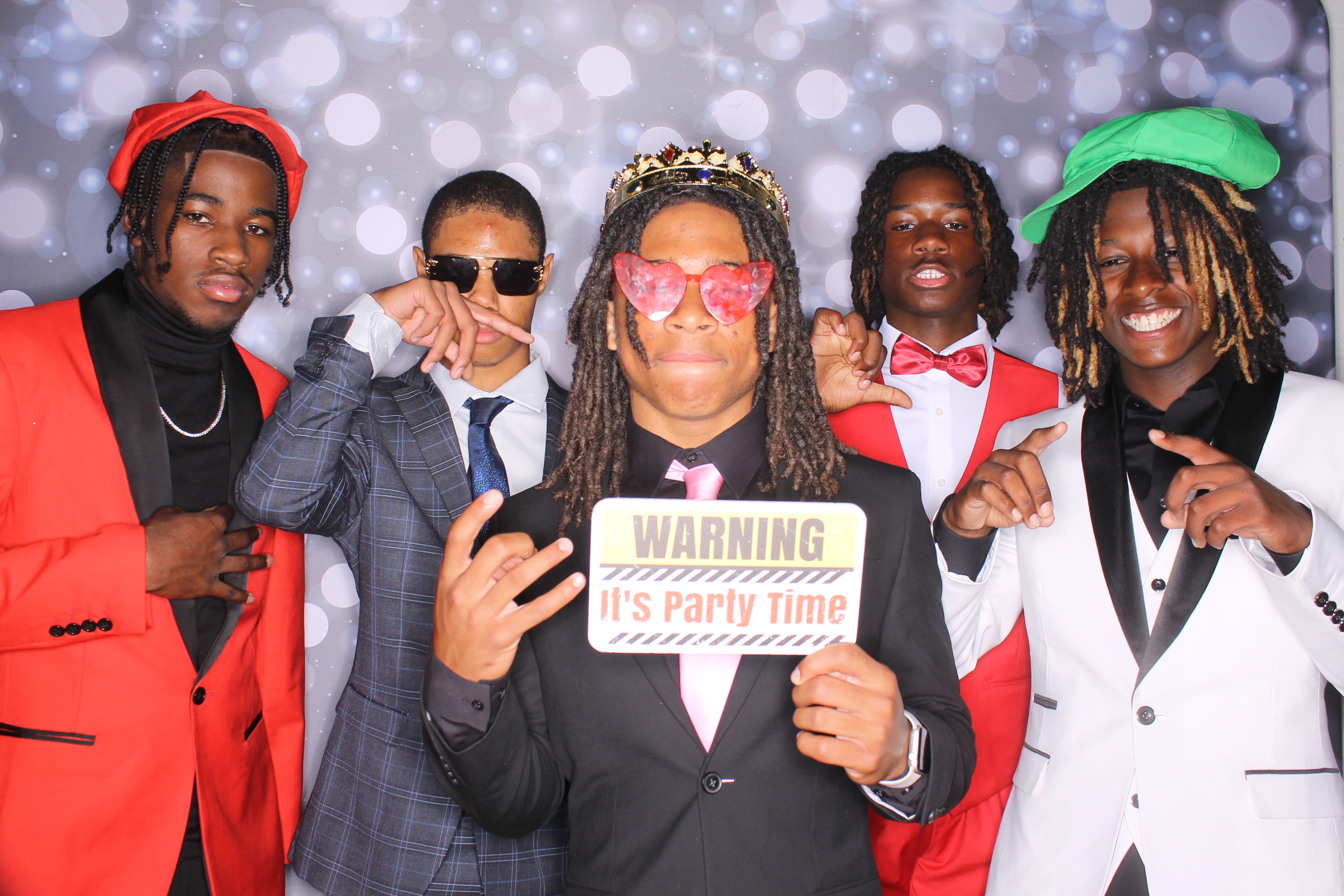 Deer Park Homecoming | View more photos from the event at gallery.photoboothcincy.com/u/PhotoBoothCincy/Deer-Park-Homecoming